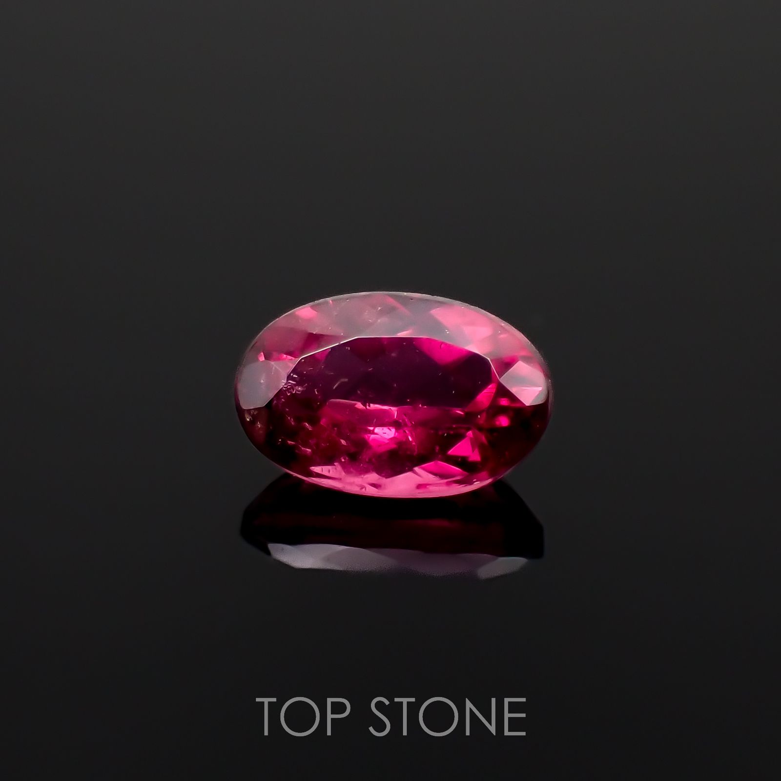 ルベライト ブラジル・ミナスジェライス州産 0.50ct[221018217]6x4mm前後