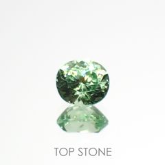 ミントガーネット(宝石名グリーン グロッシュラー・ガーネット)タンザニア産 0.51ct 識別済[221018626]4.8x4.1mm前後