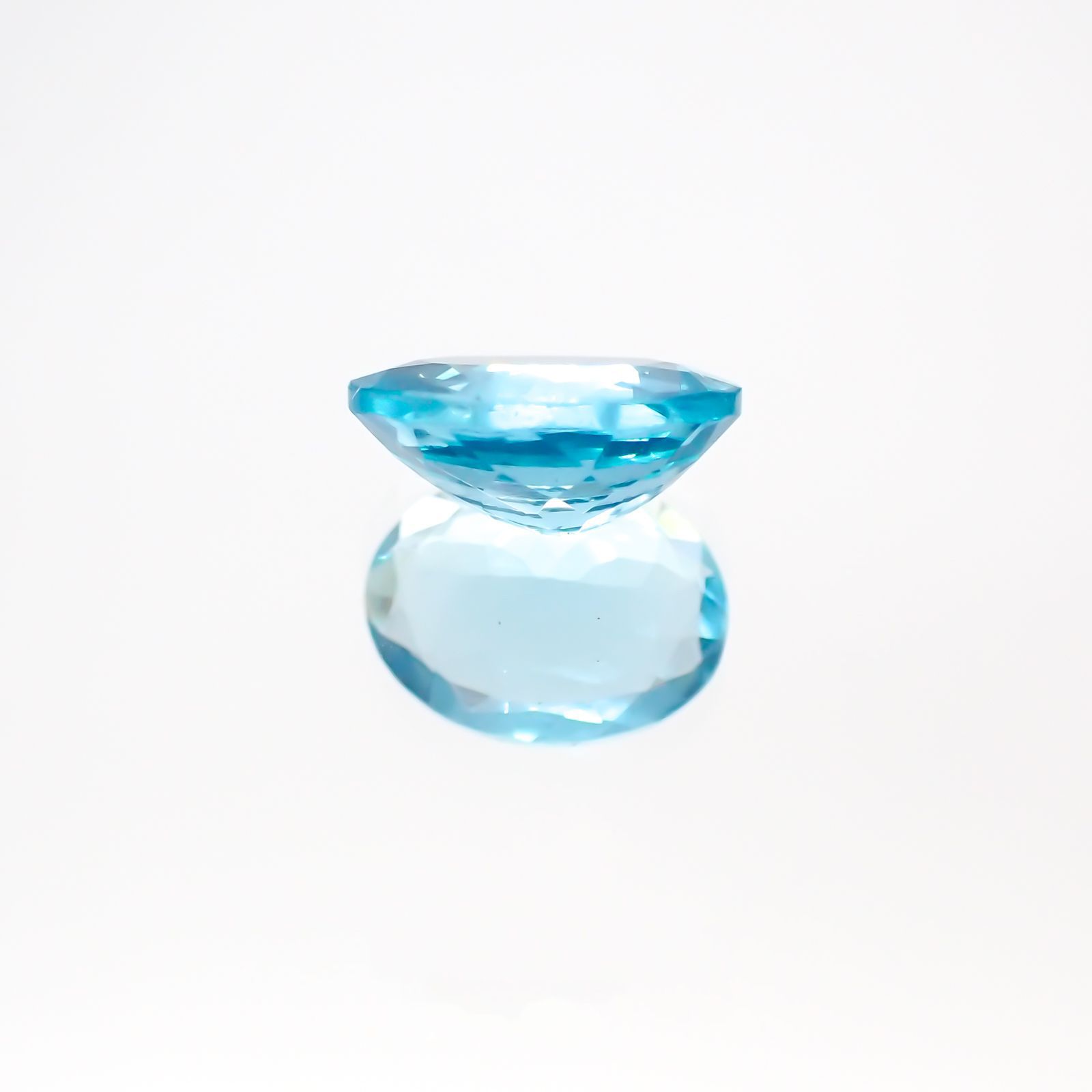 アパタイト(宝石名アパタイト)ブラジル産 1.16ct 識別済[230823191]7.9x6.1mm前後
