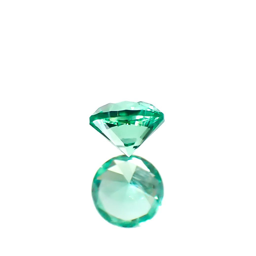 ノンオイルエメラルド ロシア産 0.048ct [250229874]2.3x2.3mm前後