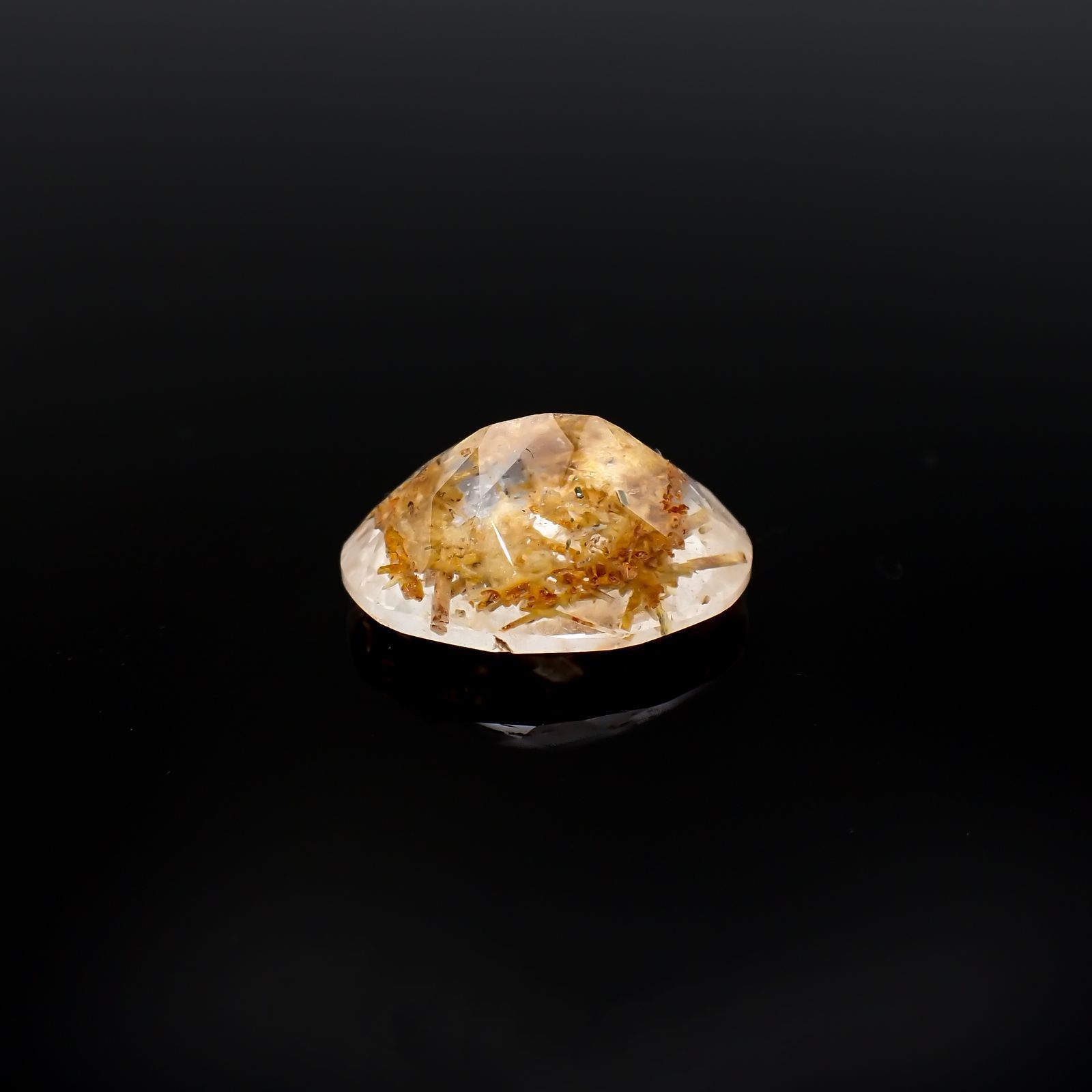 ヘデンベルジャイトインクォーツ インドネシア産 4.74ct [220917831]13.7x10.5mm前後