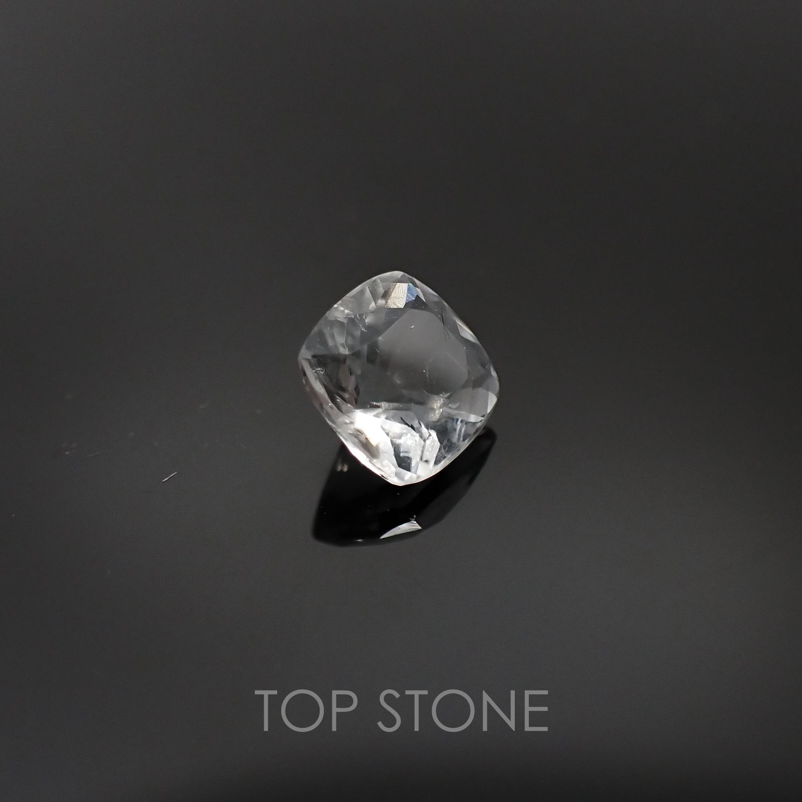 ハイアライトオパール メキシコ産 ルース 0.77ct[20085227]6.1×6.1mm前後