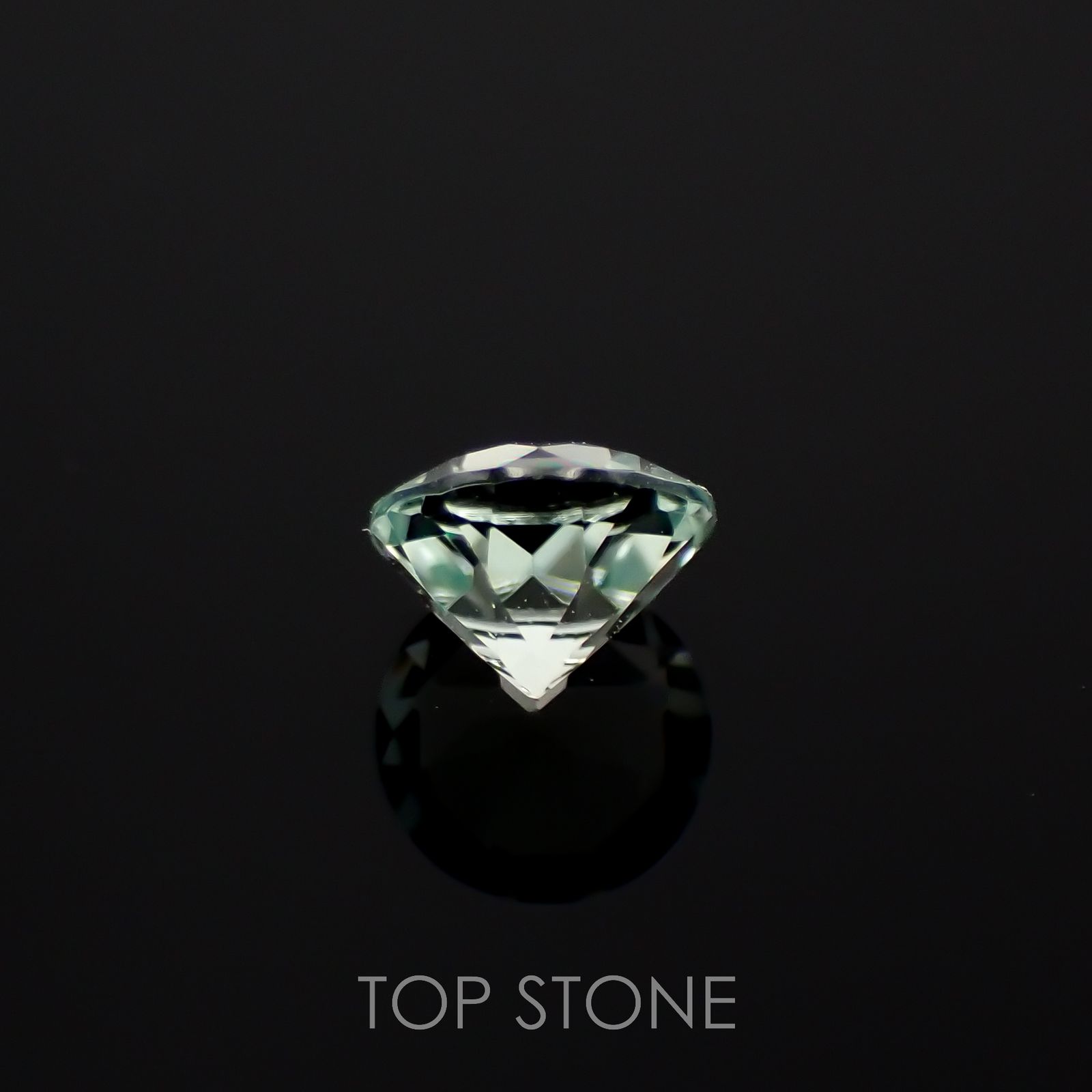 モンテブラサイト(宝石名モンテブラサイト)マダガスカル産 0.44ct 識別済[230120295]4.9x4.9mm前後