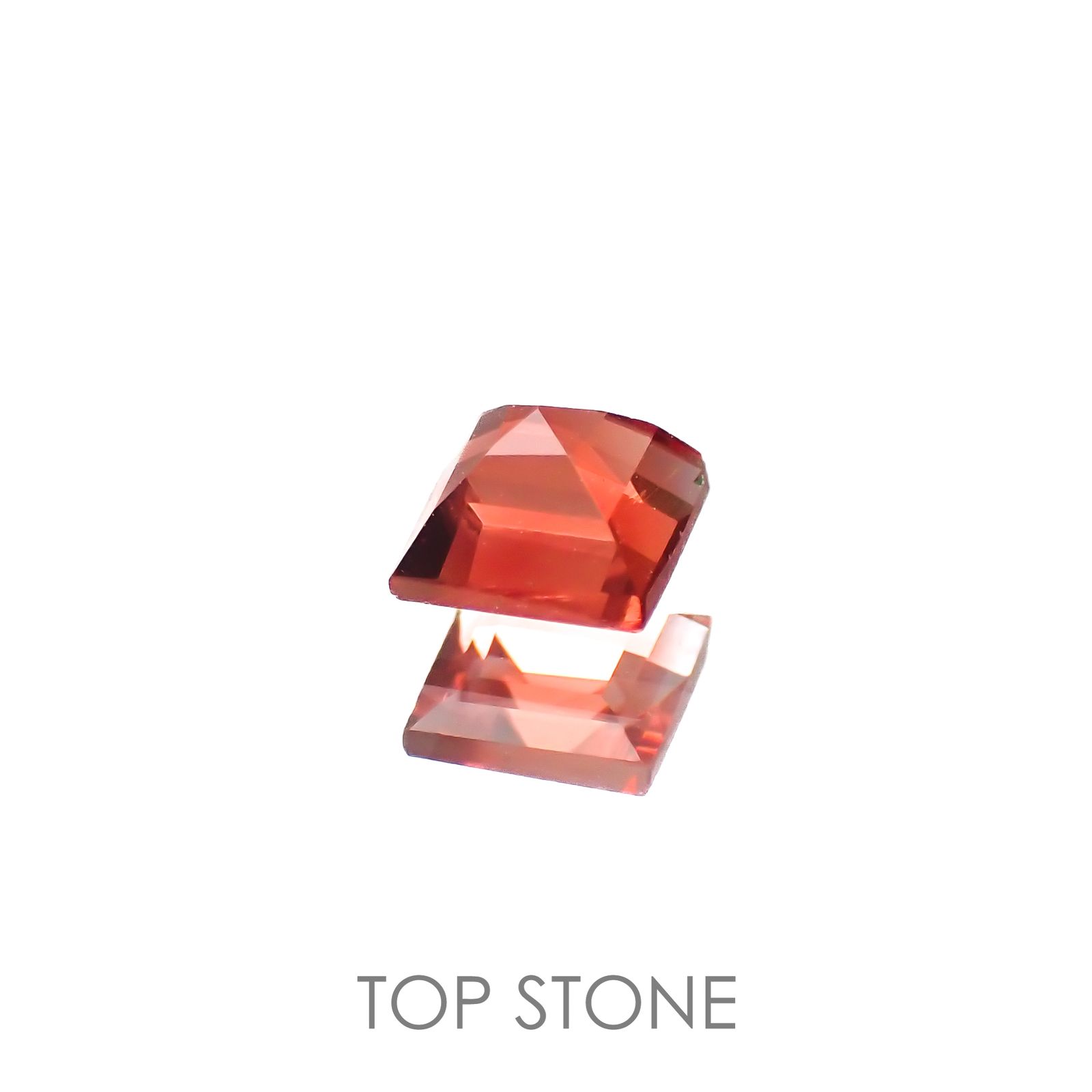レッドラブラドライト(宝石名ラブラドライト)エチオピア産 0.48ct 識別済[221018260]4.4x4.4mm前後