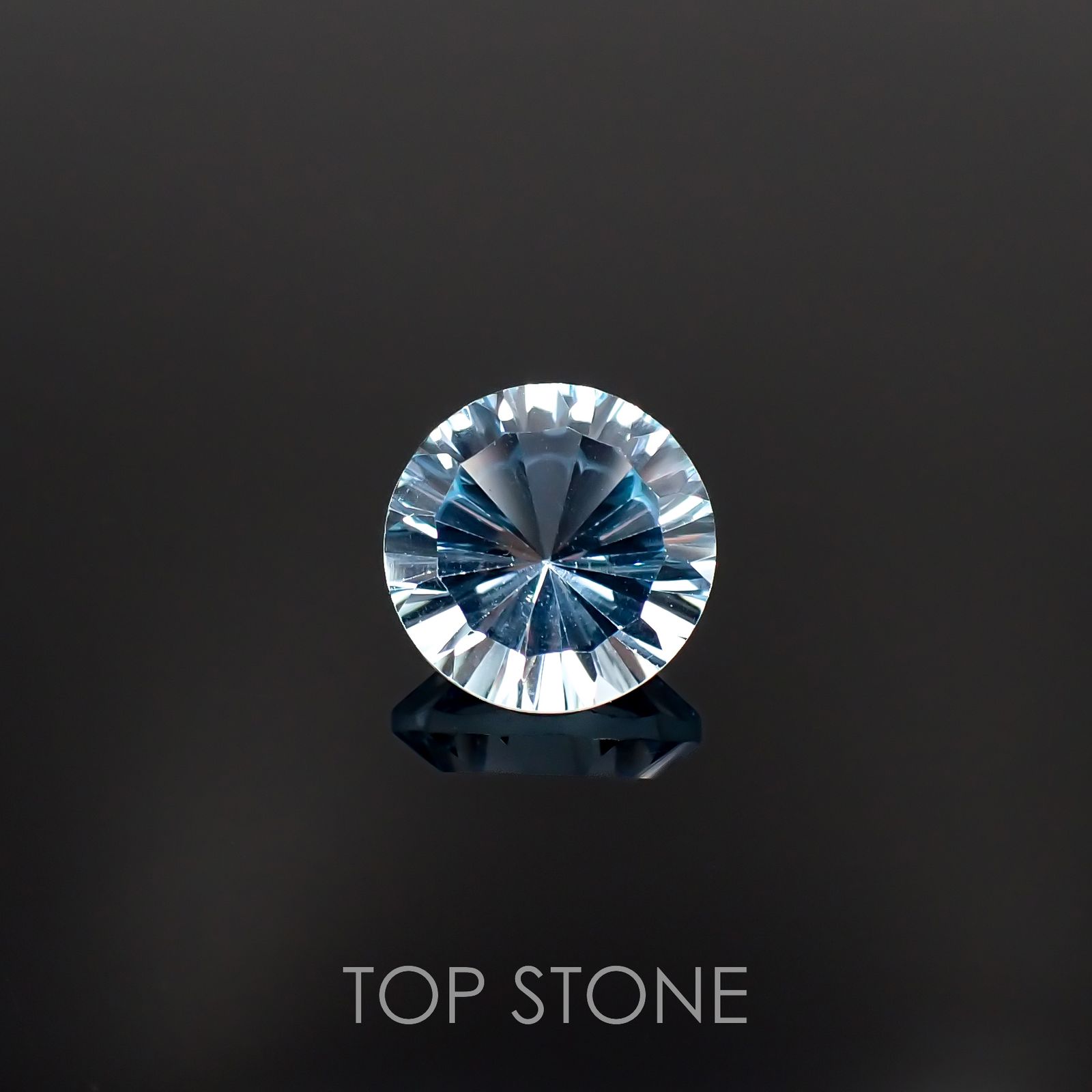 ブルートパーズ ブラジル産 4.22ct[221219343]9.9x9.9mm前後