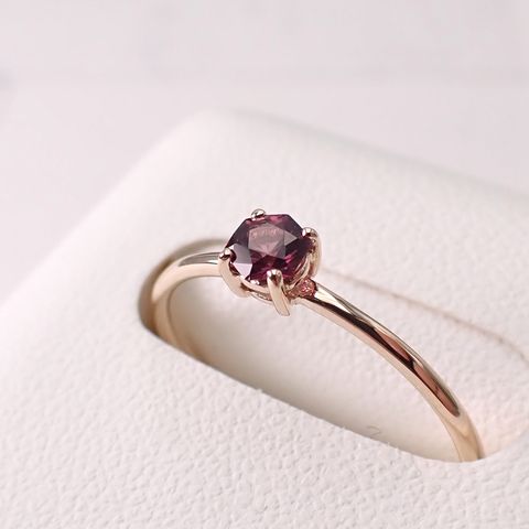 K10/つやあり/パープリッシュピンクスピネル