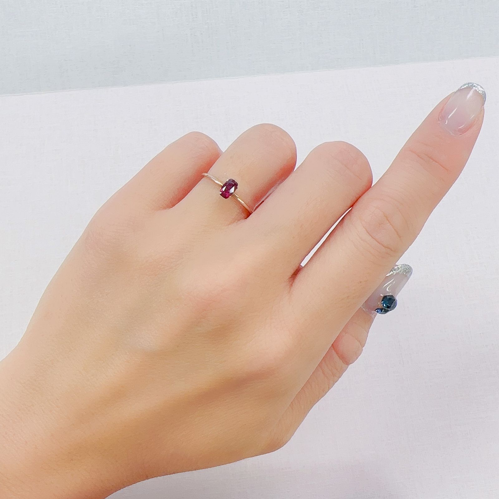 ルビー 非加熱 マダガスカル産 0.33ct[230622340]5.1x3.1mm前後