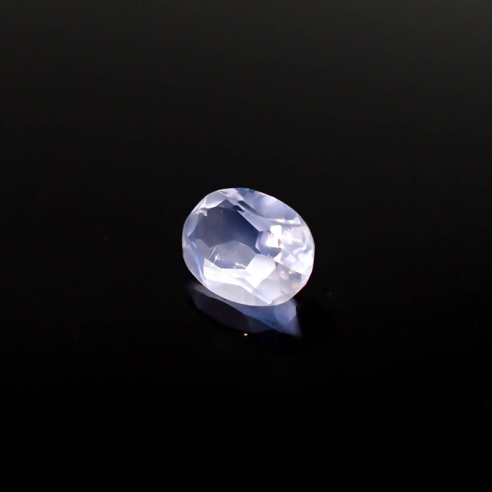ムーンストーン(宝石名オーソクレース)インド/スリランカ産 0.70ct 識別済[240527737]7x5mm前後