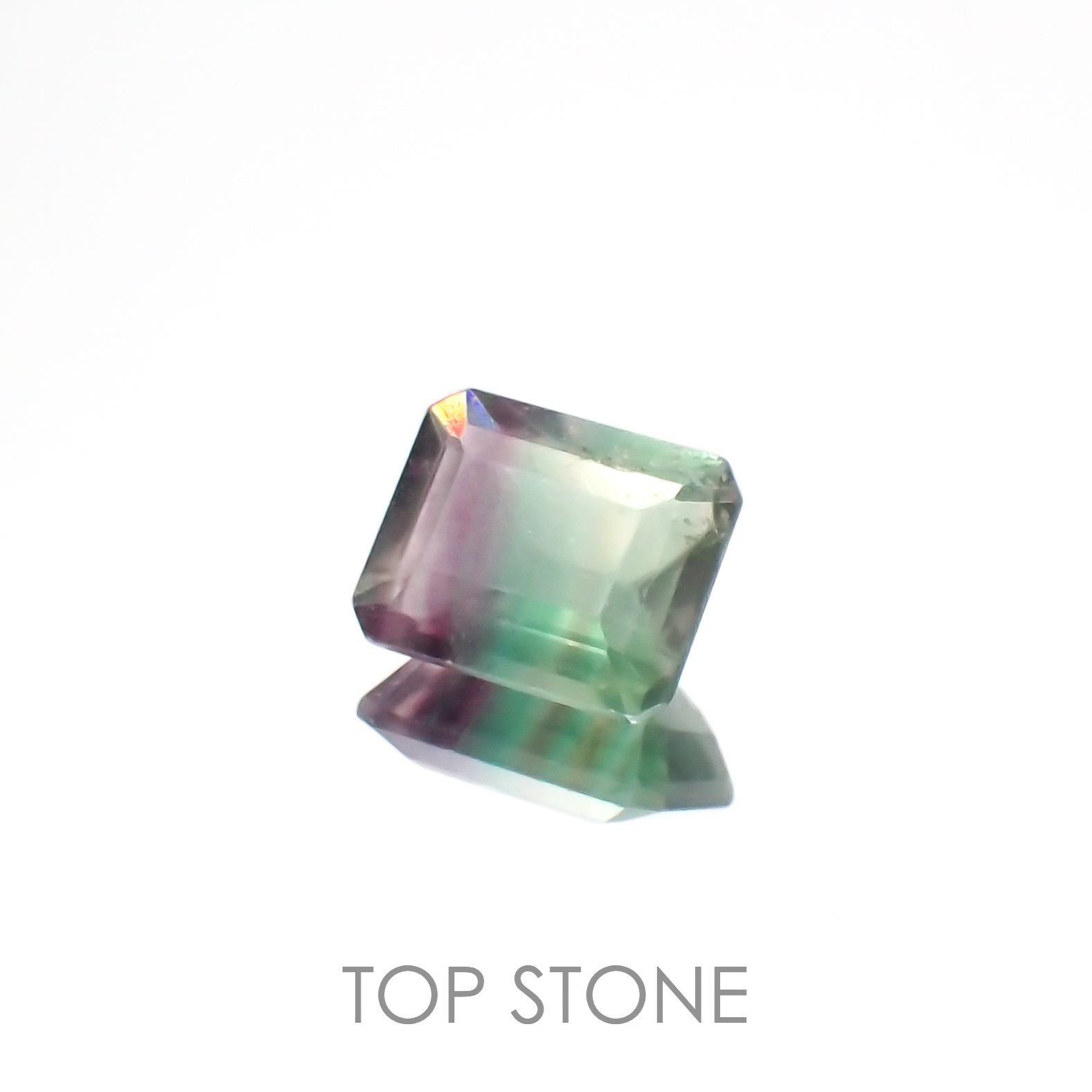 バイカラーフローライト ブラジル産 3.59ct[230119742]9.9x8mm前後