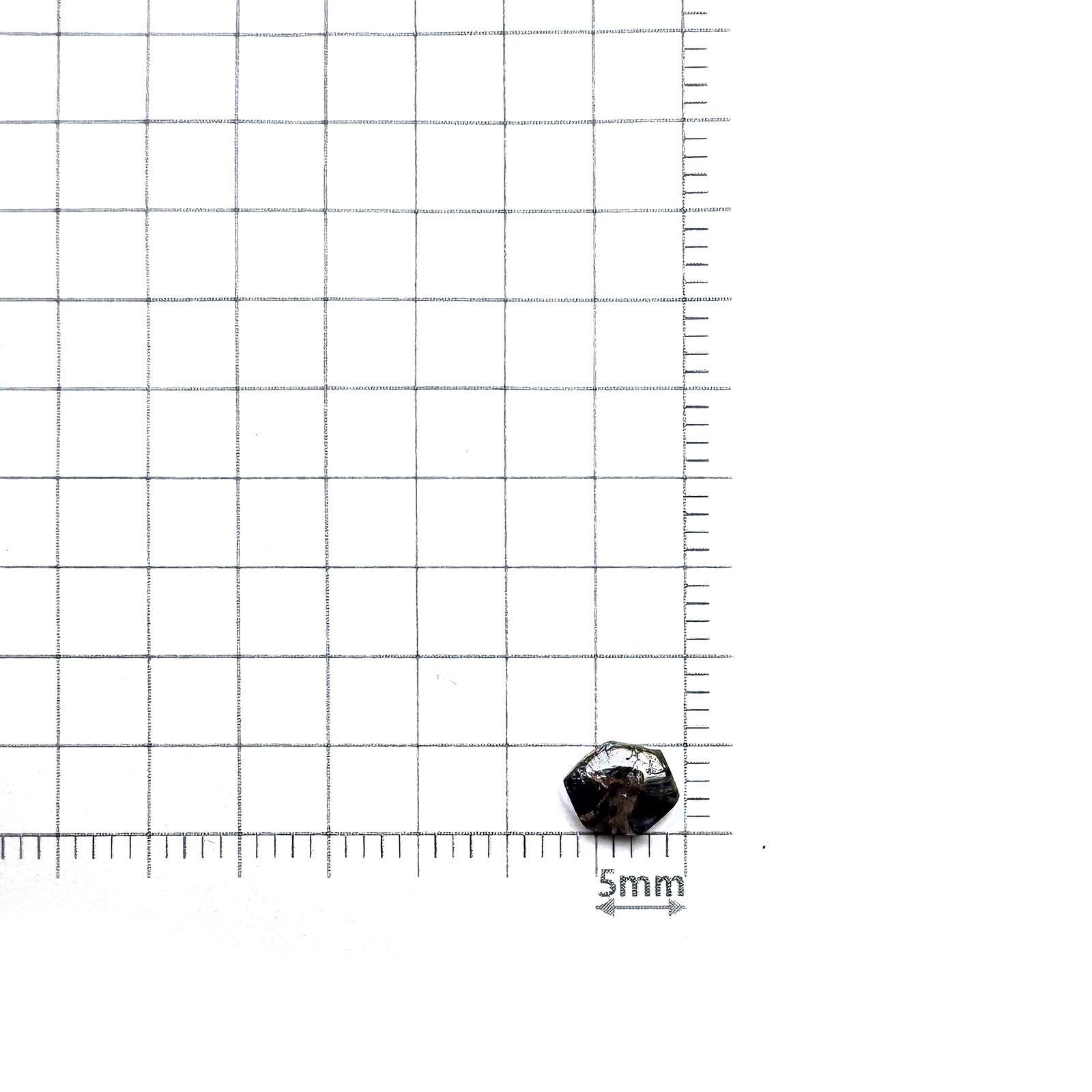 トラピッチェサファイア 原石スライス磨き ビルマ産 0.82ct [250430189]5.8x5mm前後