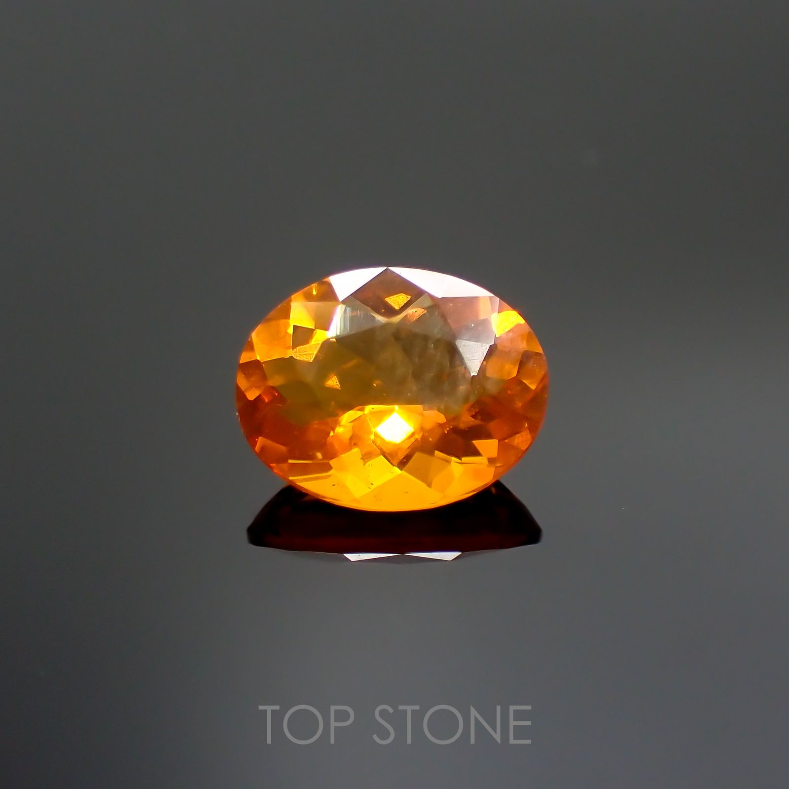 ファイヤーオパール(宝石名ファイヤー・オパール) メキシコ産 0.98ct 識別済[20085089]8.6×6.9mm前後