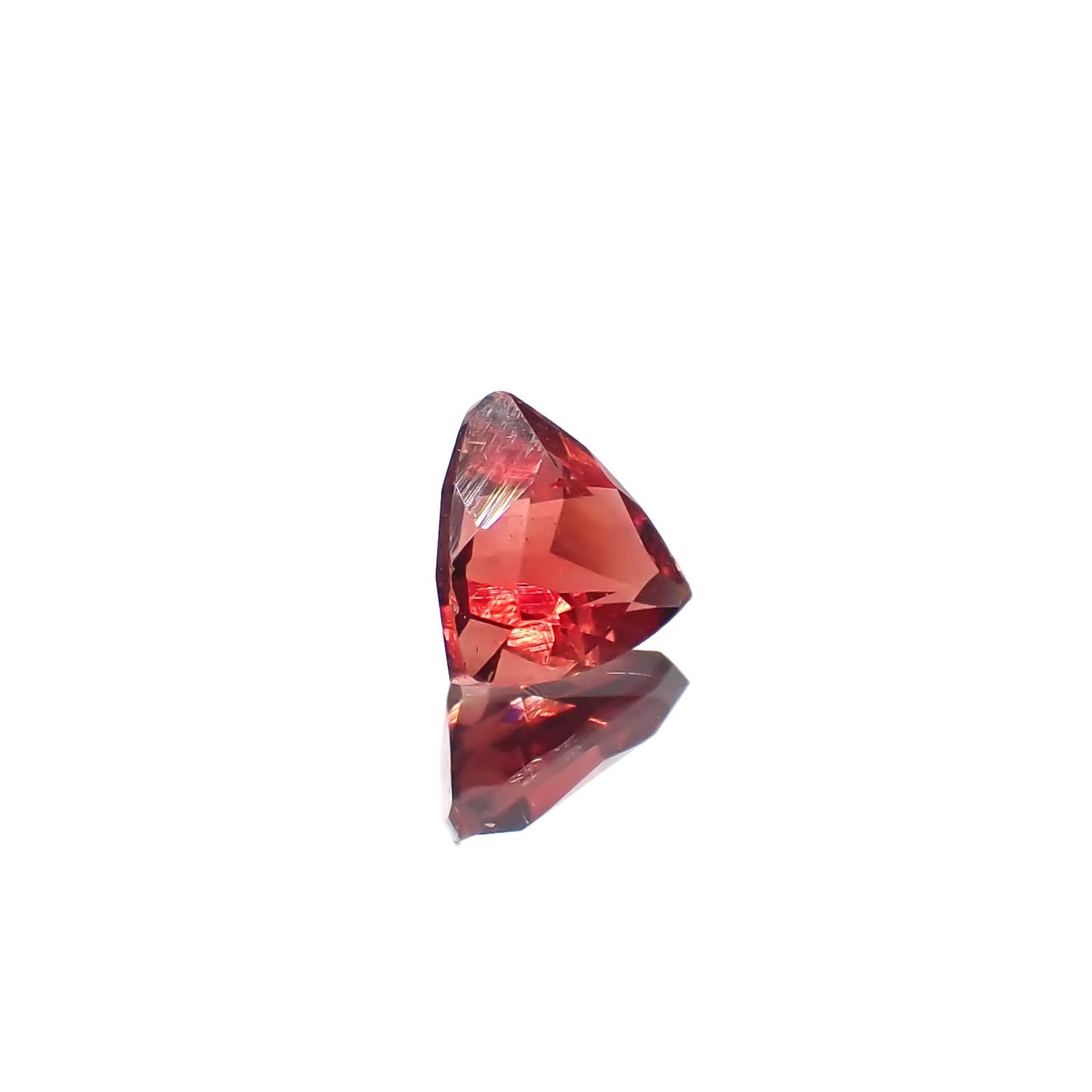 レッドラブラドライト(宝石名ラブラドライト/アンデシン)エチオピア産 0.38ct 識別済[230722730]5x5.2mm前後