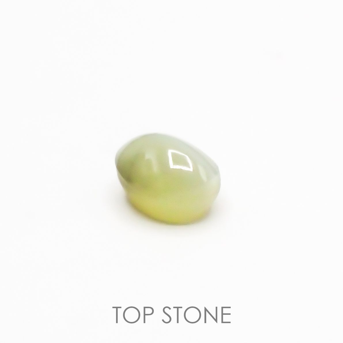 クリソベリルキャッツアイ(宝石名クリソベリル・キャッツアイ) スリランカ産 0.57ct 識別済[210711485]4.8×3.8mm前後