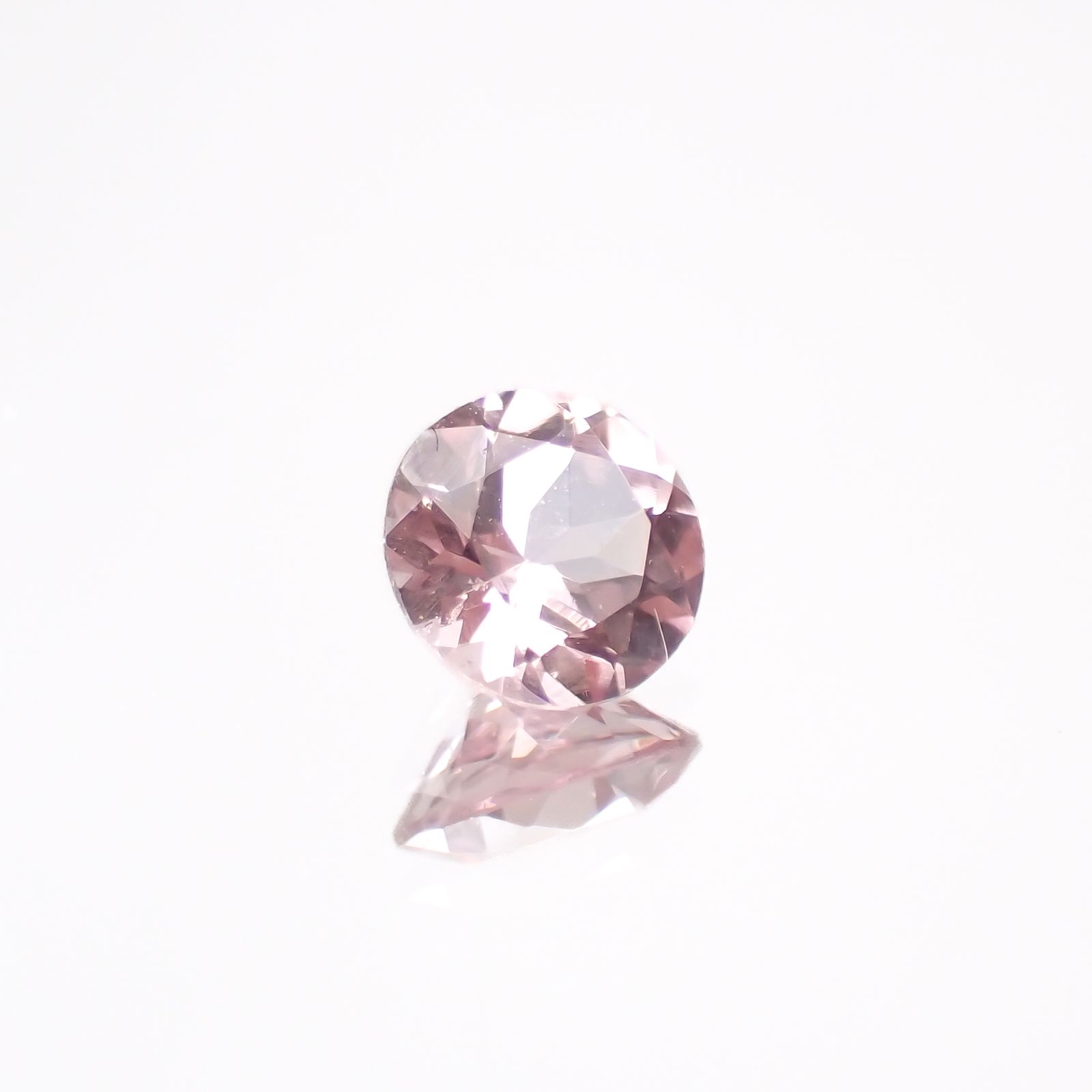 ドラゴンガーネット タンザニア産 0.49ct[230421462]4.8x4.8mm前後