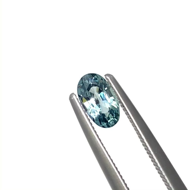 ブルーコーネルピン タンザニア産 0.57ct[231224502]6.4x3.8mm前後 