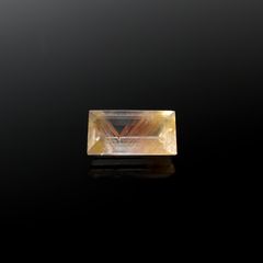 ニードルイントパーズ(チューブイントパーズ) ブラジル・ミナスジェライス州産 8.52ct[240225889]14.9x8mm前後