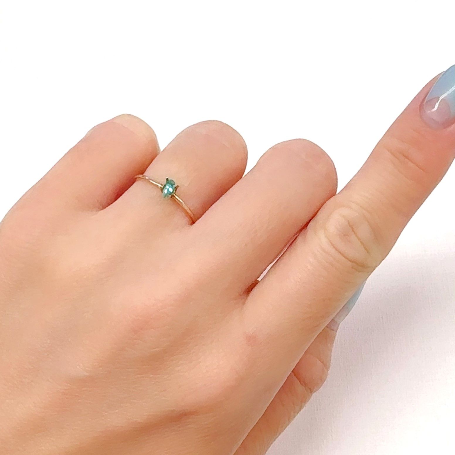 パライバトルマリン ブラジル産 0.086ct[240928761]4.7x2mm前後