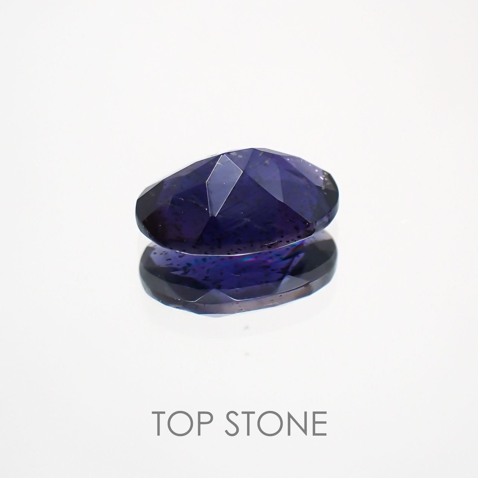 アイオライトサンストーン ブラジル・インド産 ルース 0.58ct[210310441]7×5.1mm前後