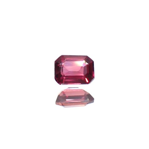 ルビー(宝石名ルビー)タンザニア産 0.24ct 識別済[220115044]3.9x2.9mm前後