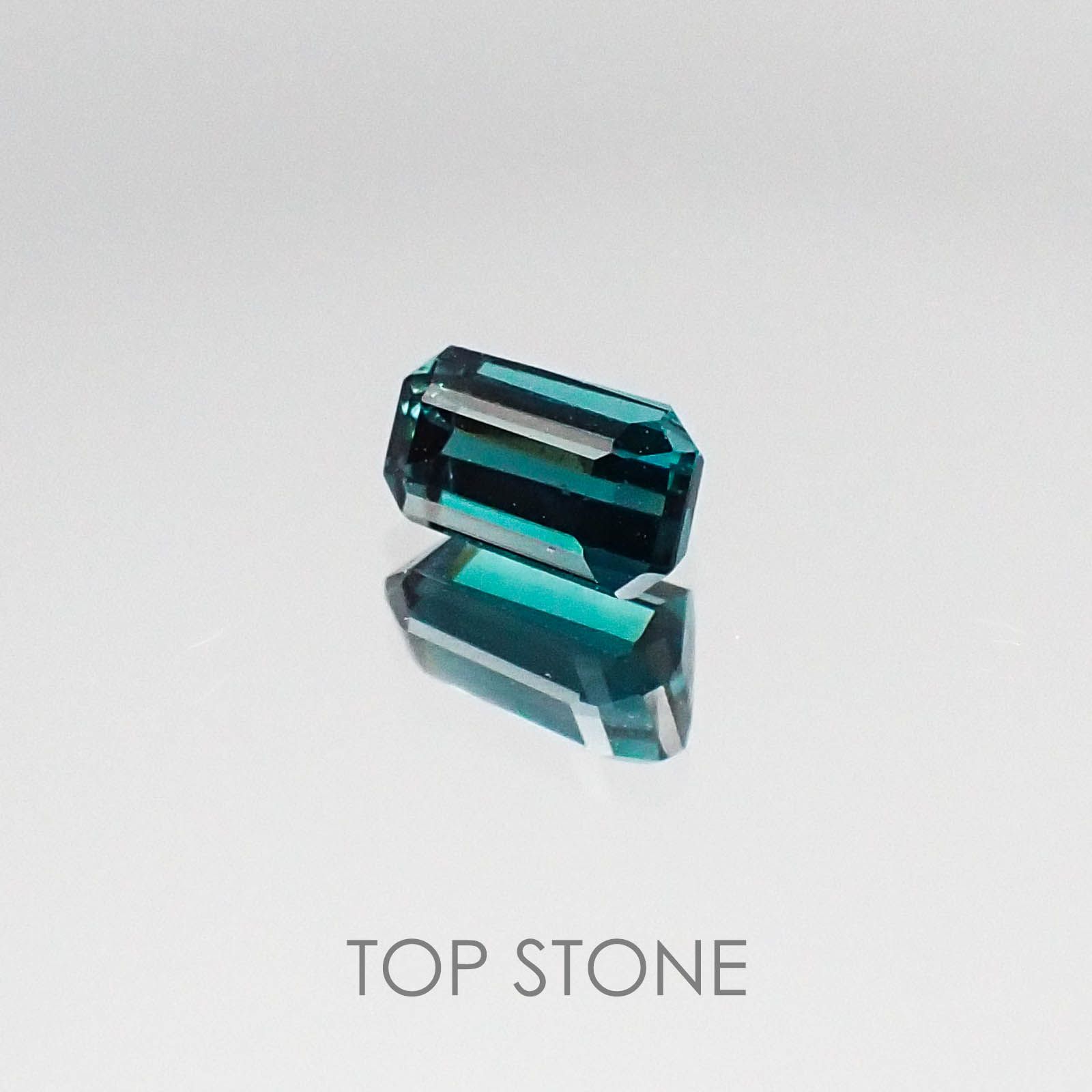 ブルートルマリン ブラジル産 ルース 0.53ct[20073876]5.8×3.3mm前後