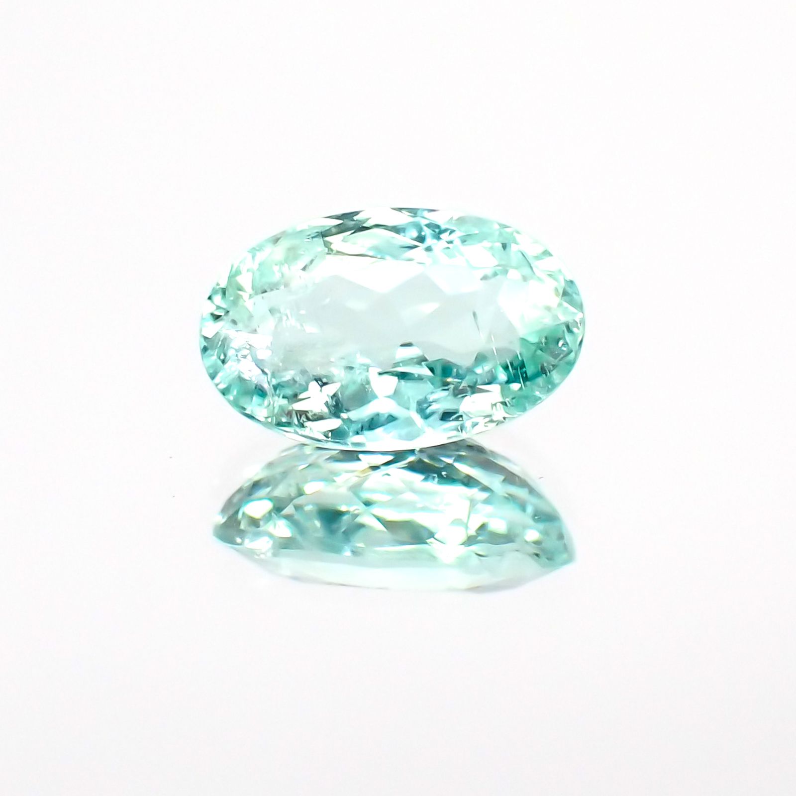 パライバトルマリン モザンビーク産 ルース 1.11ct[20127742]8×5.2mm前後