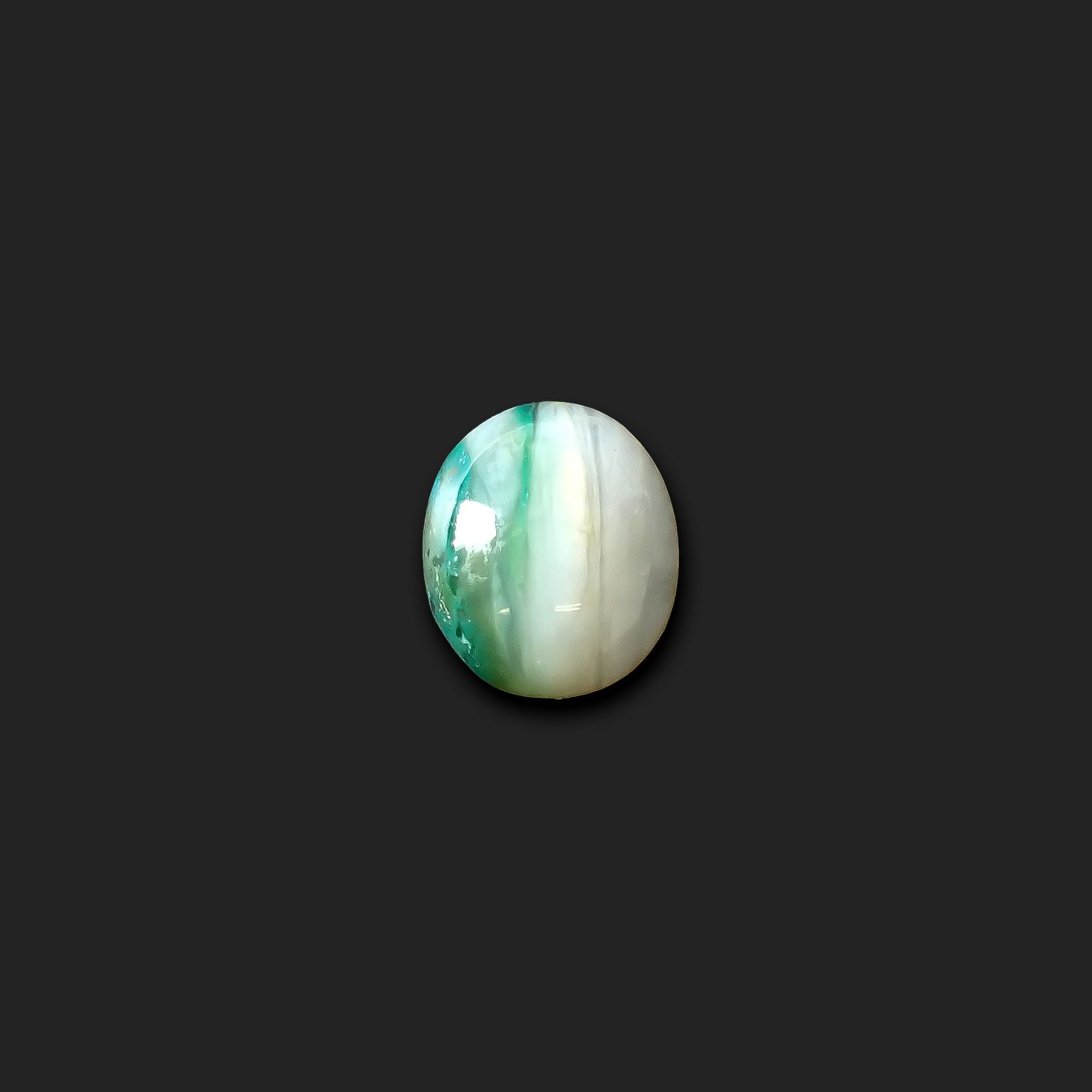 ブルーオパール ペルー産 3.89ct [250730729]11.3x9.6mm前後