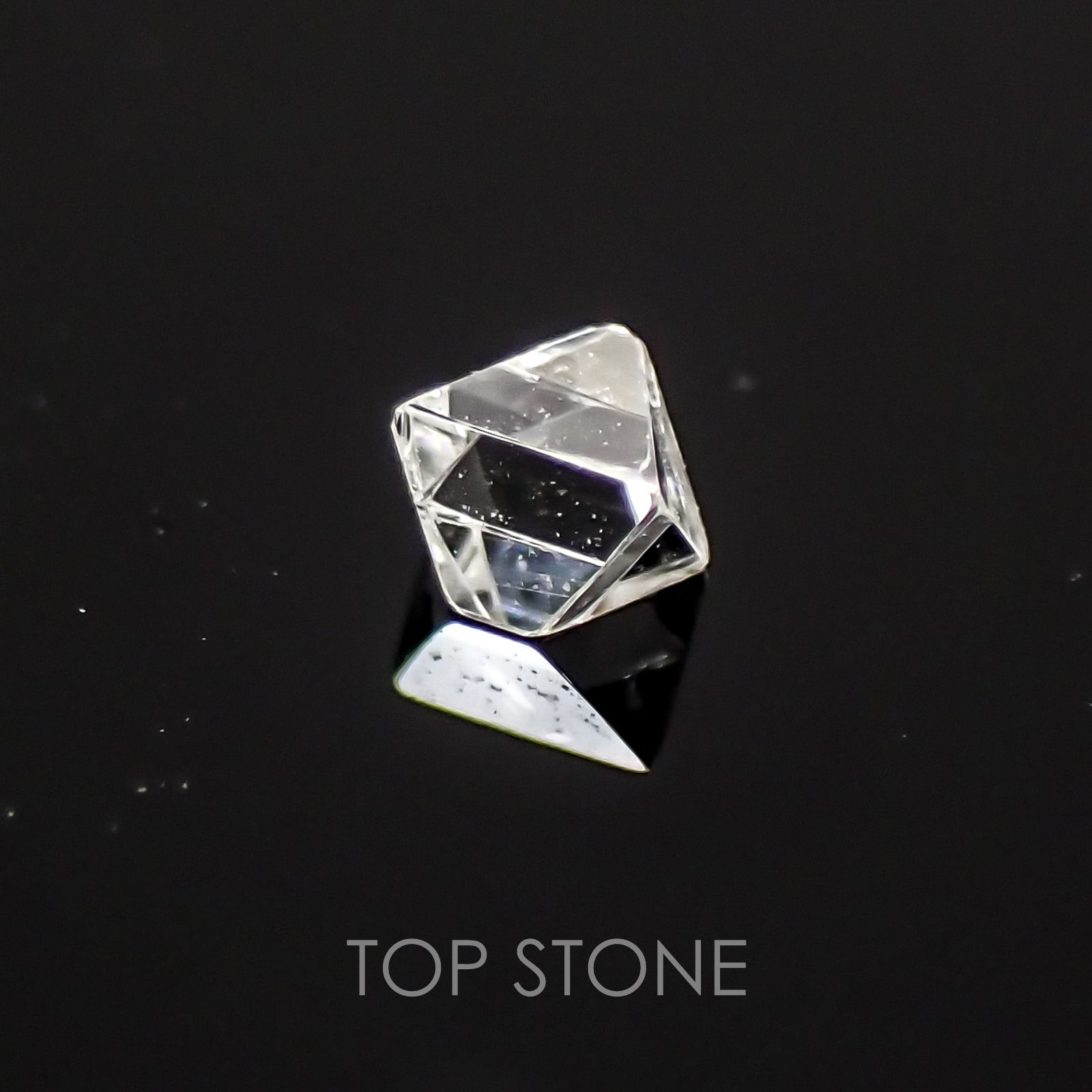 ソーヤブルダイヤモンド 原石 ロシア産 ルース 0.047ct[210310111]2.5×1.9mm前後