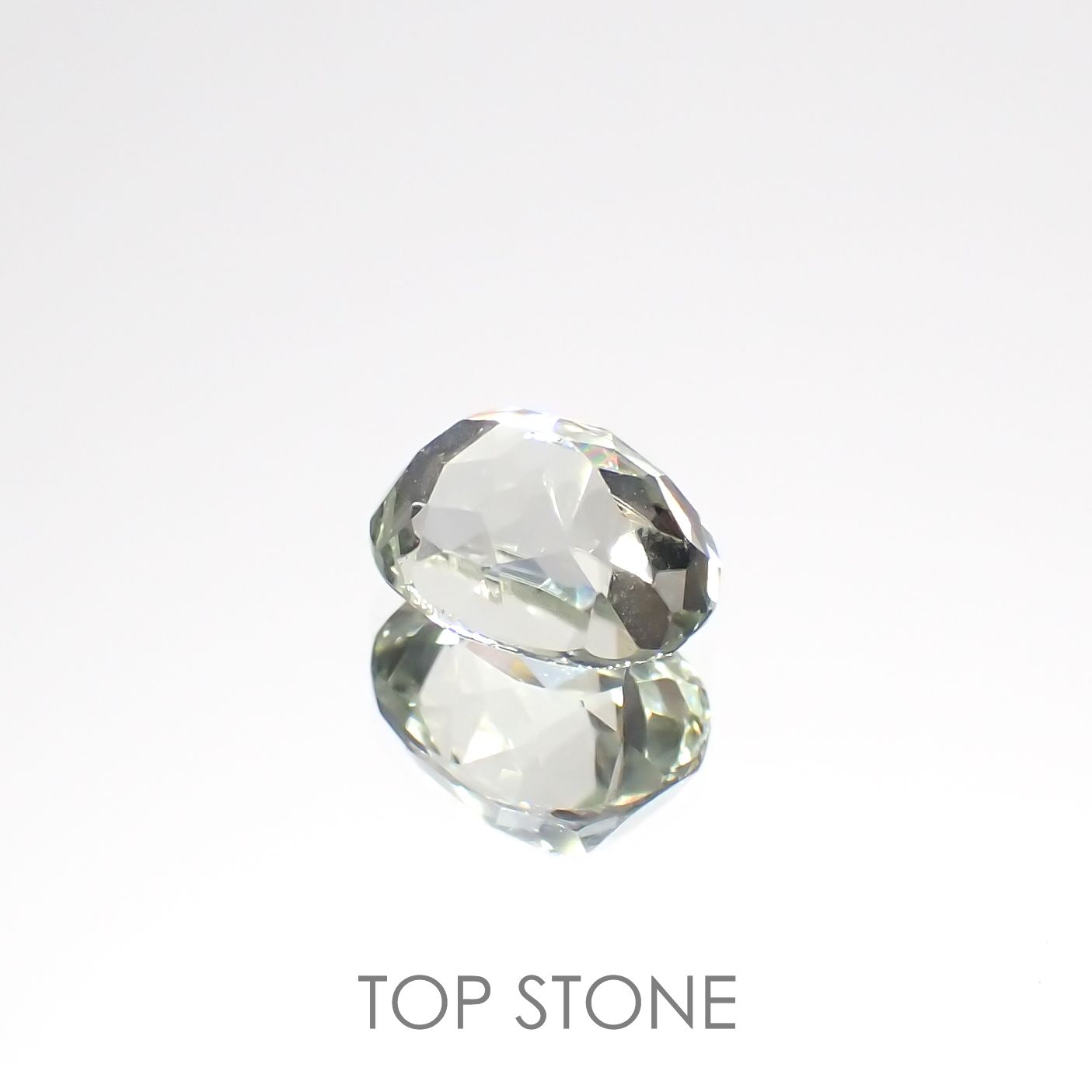シリマナイト(宝石名シリマナイト)インド産 1.82ct 識別済