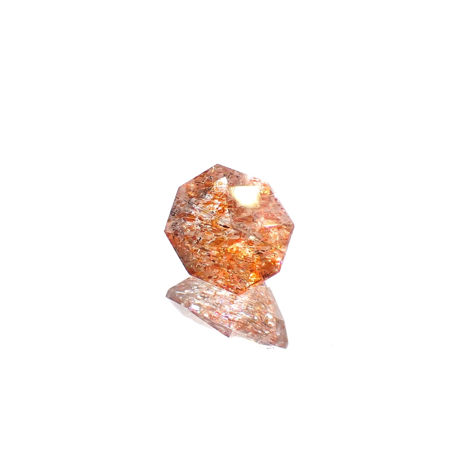 ◇カスタムカット◇イリュージョンサンストーン タンザニア産 0.66ct[240628262]6.5x5.5mm前後