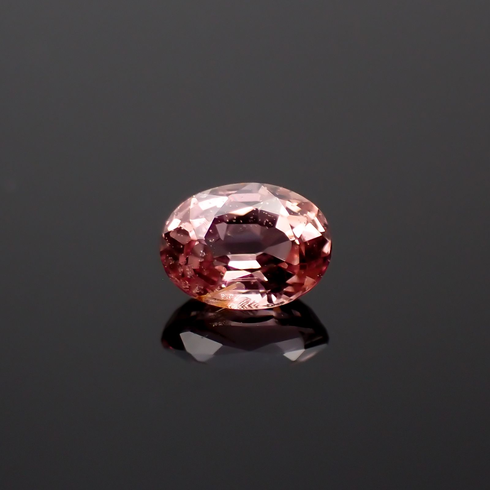パパラチャサファイア 非加熱(宝石名サファイア/別名パパラチャ・サファイア)スリランカ産 0.22ct GIA鑑付[230521937]4x3.02mm前後