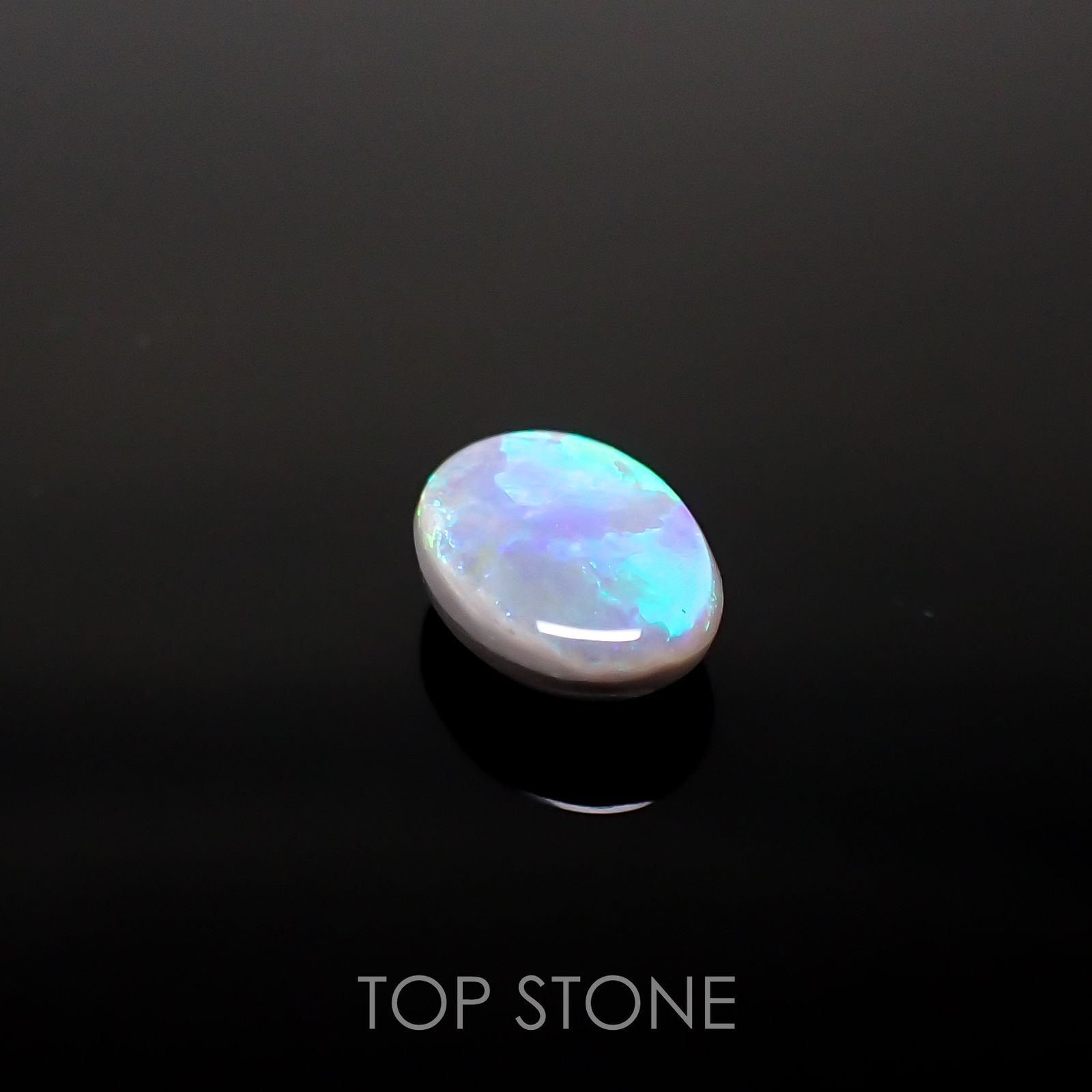 ブラックオパール オーストラリア産 ルース 1.26ct[210611320]8.6×6.6mm前後