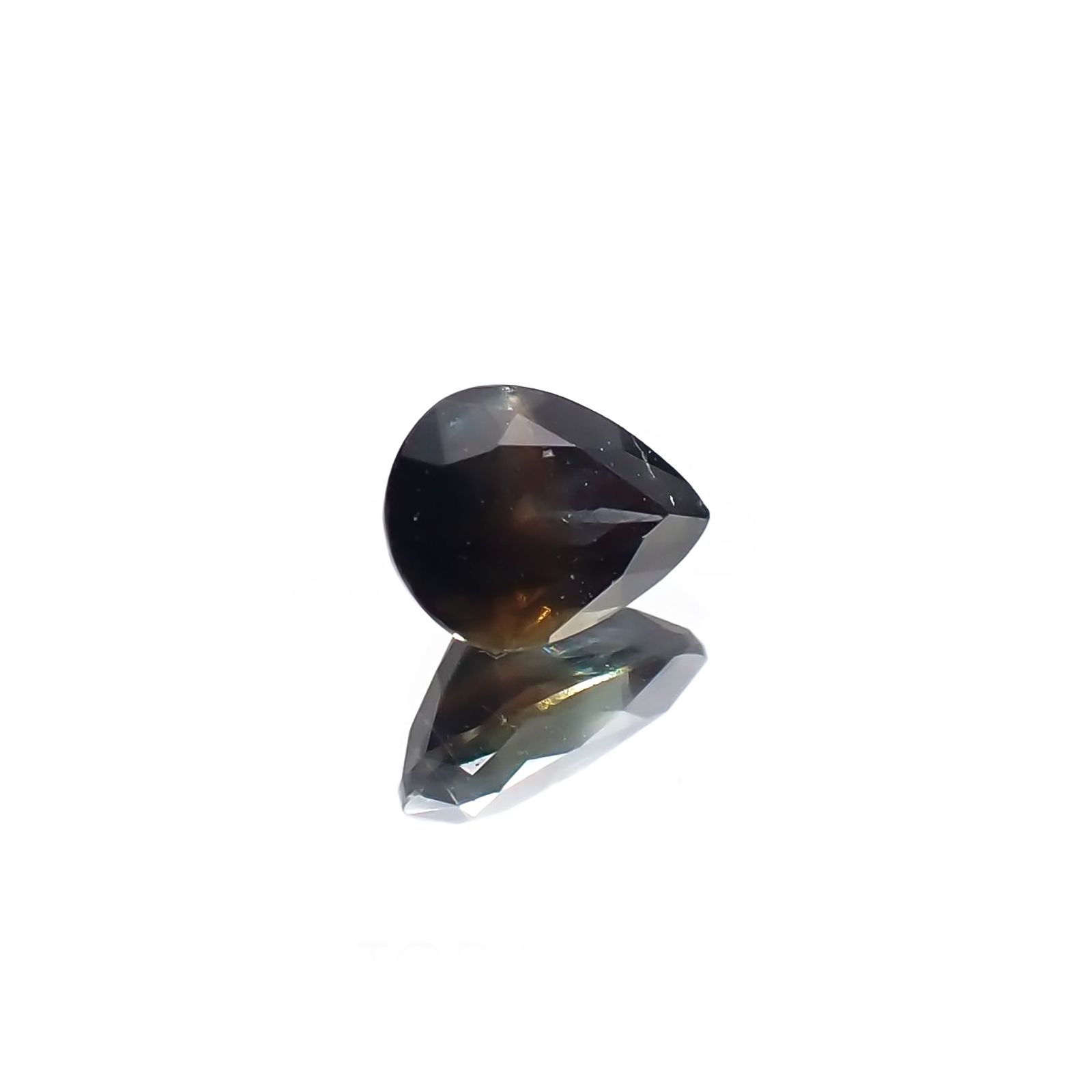 ゴールドシーンサファイア 非加熱(宝石名シーン・サファイア) ケニア産 識別済 0.46ct / 5.4x3.9mm前後 [260812068]