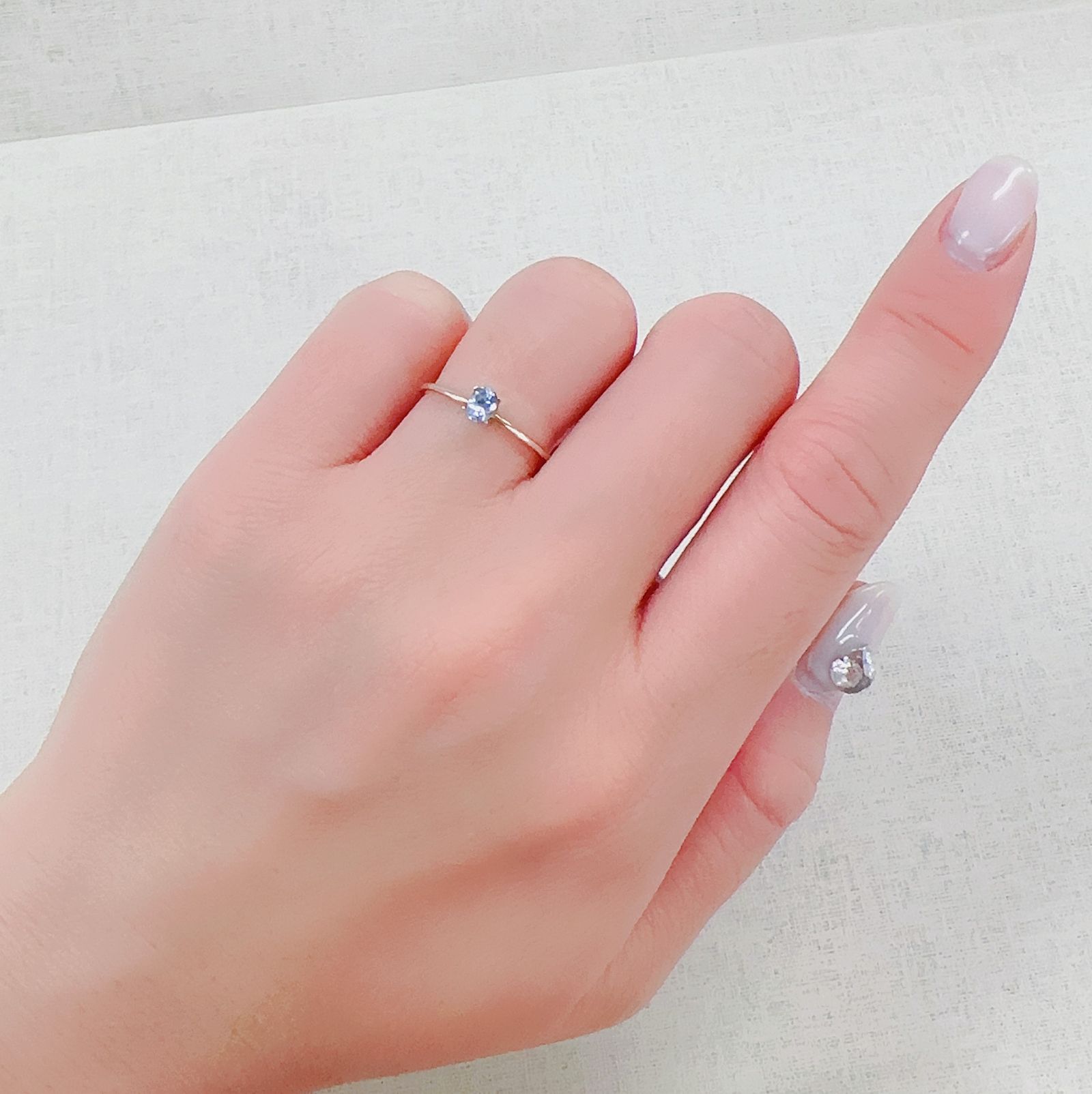 モンタナサファイア(宝石名サファイア)アメリカ・モンタナ州産 0.24ct 識別済[230321275]4.1x3.1mm前後