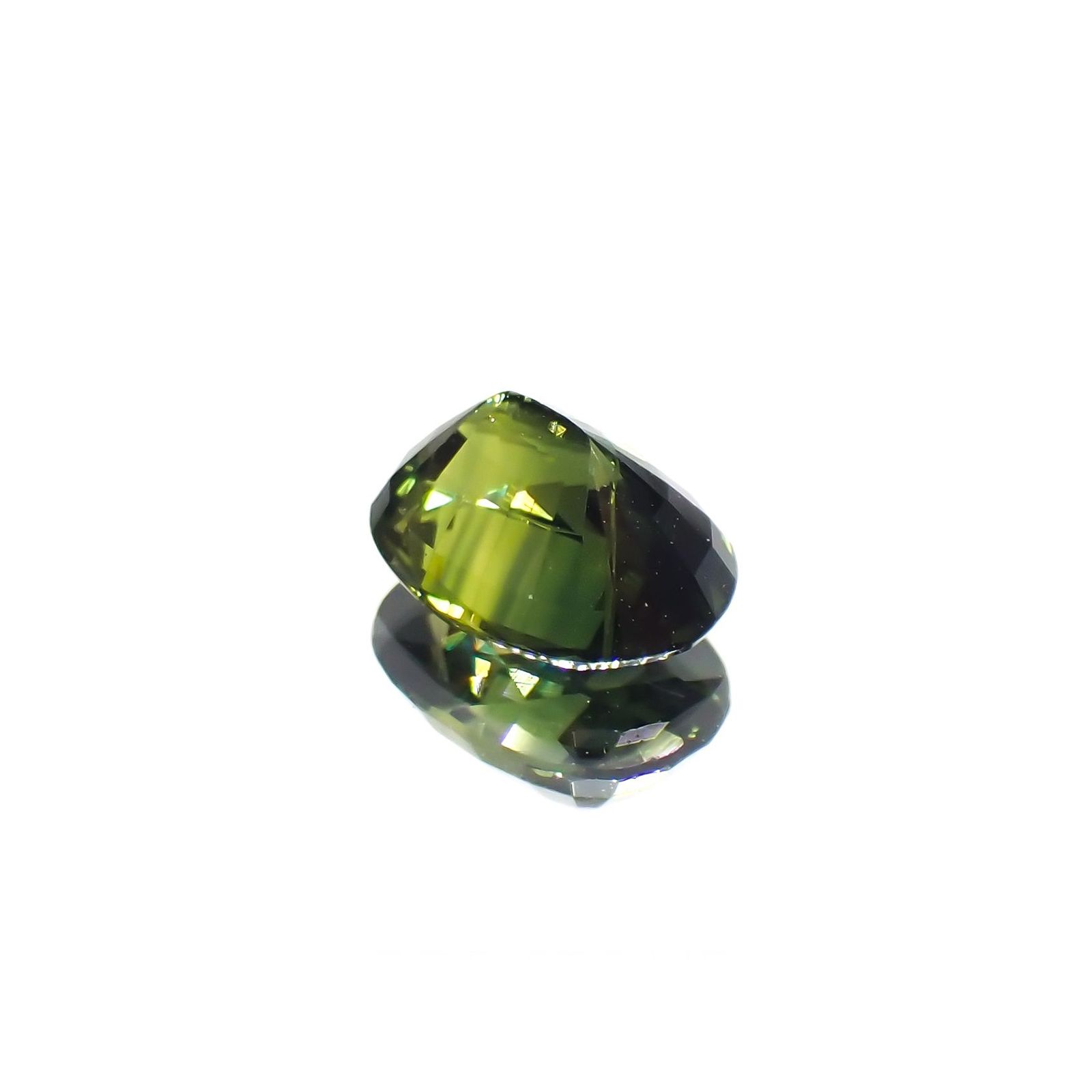 バイカラーサファイア オーストラリア産 1.01ct / 6.7x5mm前後 [221018360]