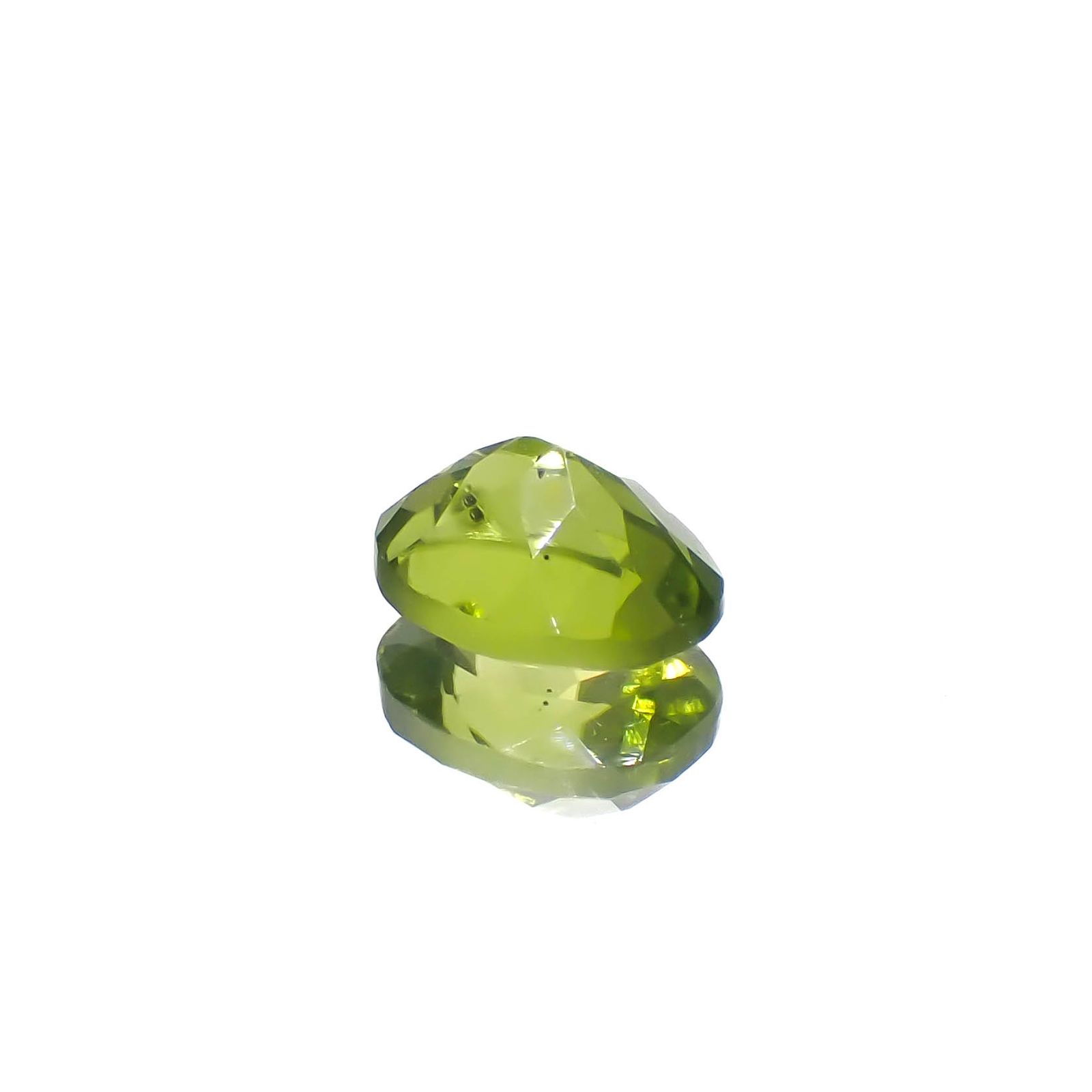 ブラックリリーパッドペリドット アメリカ・アリゾナ州産 1.60ct[240627939]8x6.1mm前後