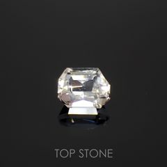 カラーレスエンスタタイト(宝石名ホワイト・エンスタタイト)スリランカ産 0.91ct 識別済[220115571]6x4.9mm前後