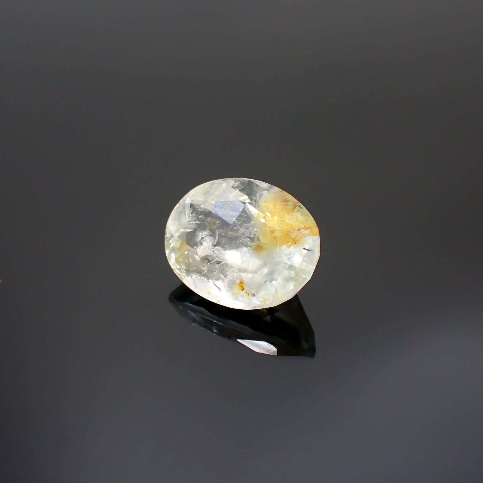 オーロラアクアマリン ブラジル産 4.06ct [220114403]12.1x9.2mm前後