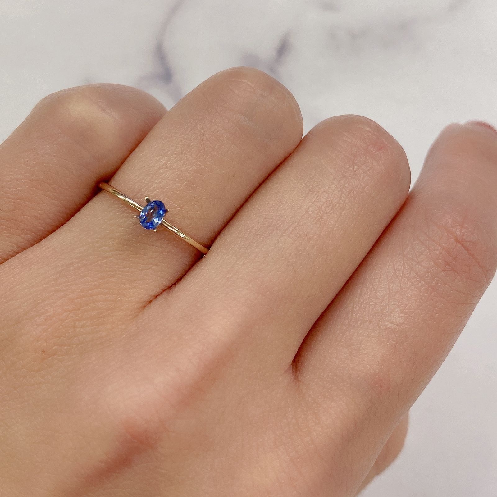 ベニトアイト(宝石名ベニトアイト) アメリカ・カリフォルニア産 0.15ct 識別済[20095842]3.9×2.8mm前後