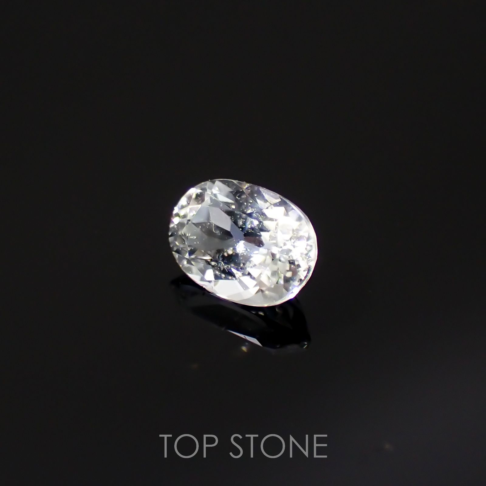 ジェレメジェバイト(宝石名エレメジェバイト)ナミビア産 0.33ct 識別済[220616459]5x3.6mm前後