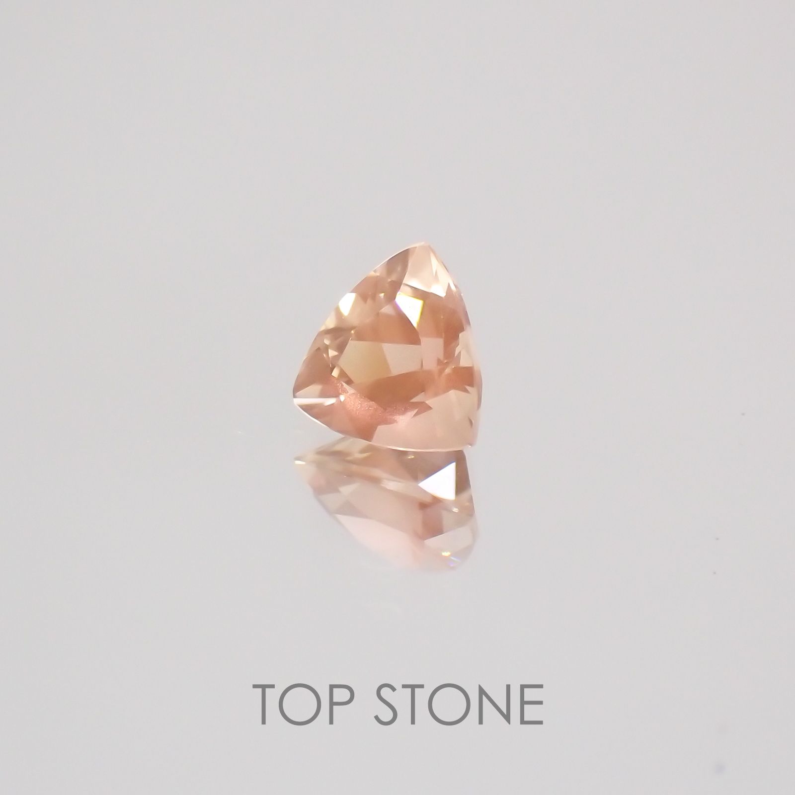 オレゴンサンストーン アメリカ産 ルース 0.41ct[20128873]5×5mm前後