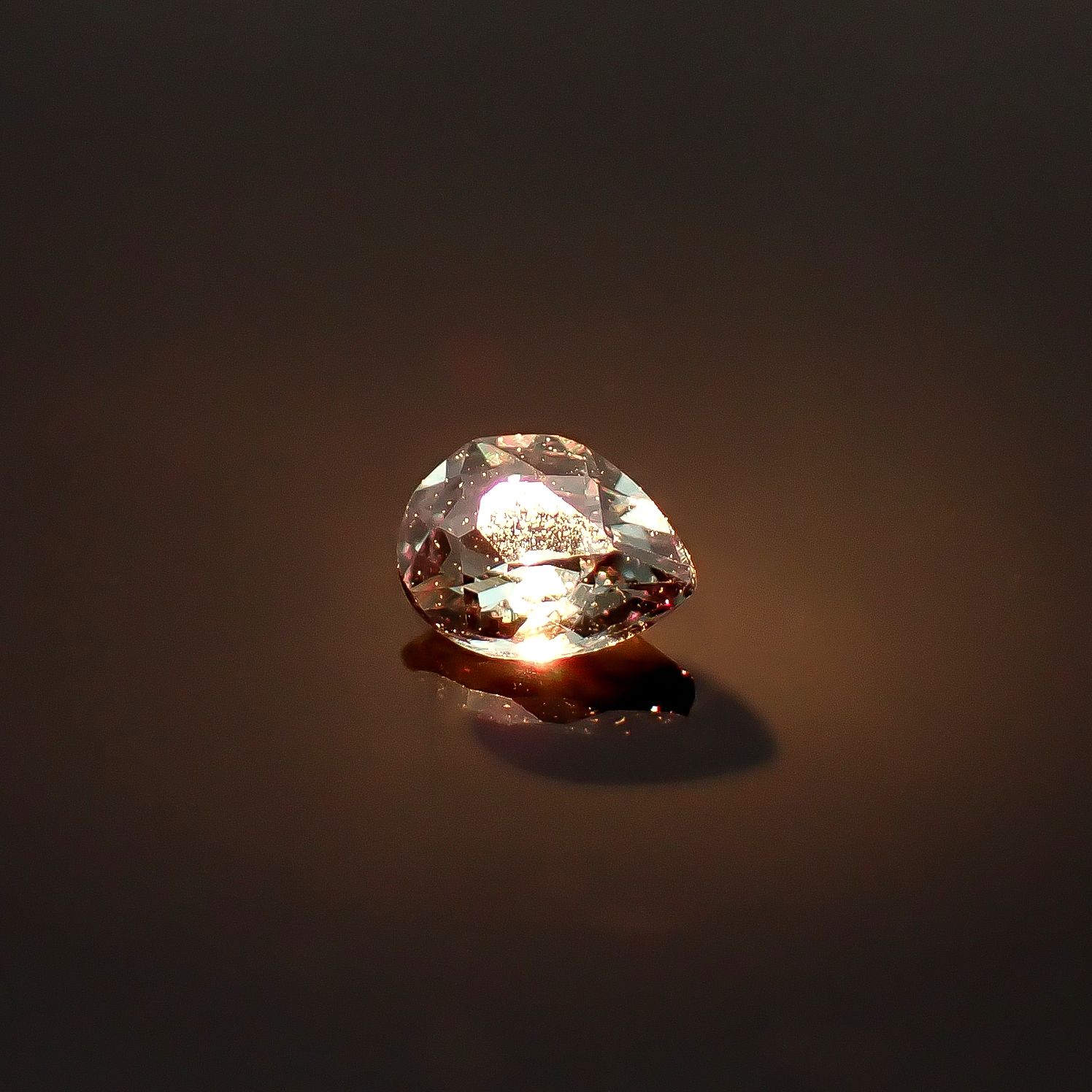 ベキリーブルーガーネット（カラーチェンジガーネット アレキタイプ） マダガスカル・ベキリー産 0.11ct / 3.5x2.7mm前後 [260732457]