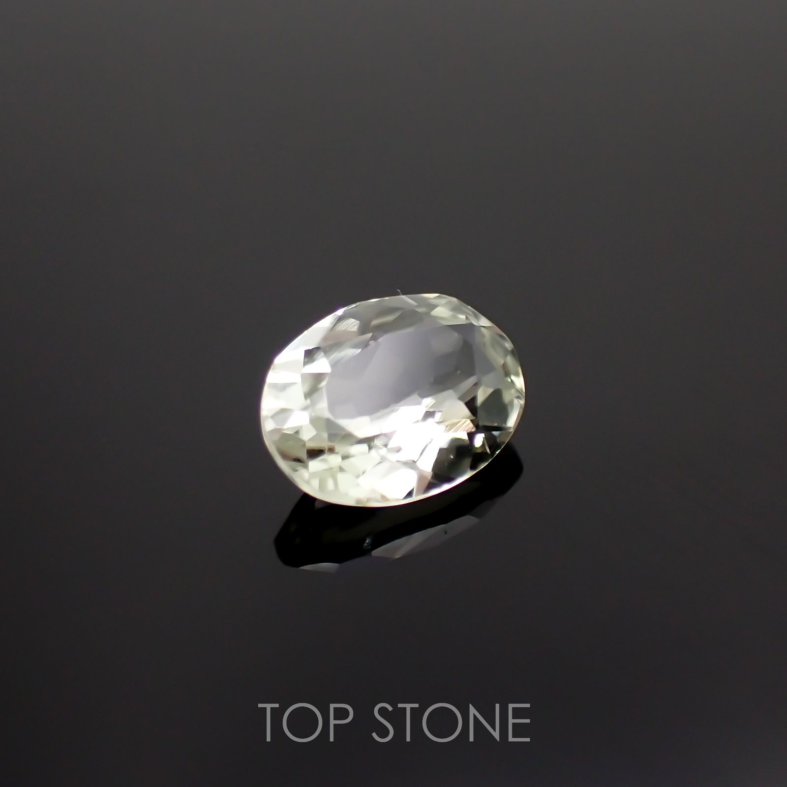 シリマナイト(宝石名シリマナイト)インド産 1.27ct 識別済[221018460]8.1x6.1mm前後