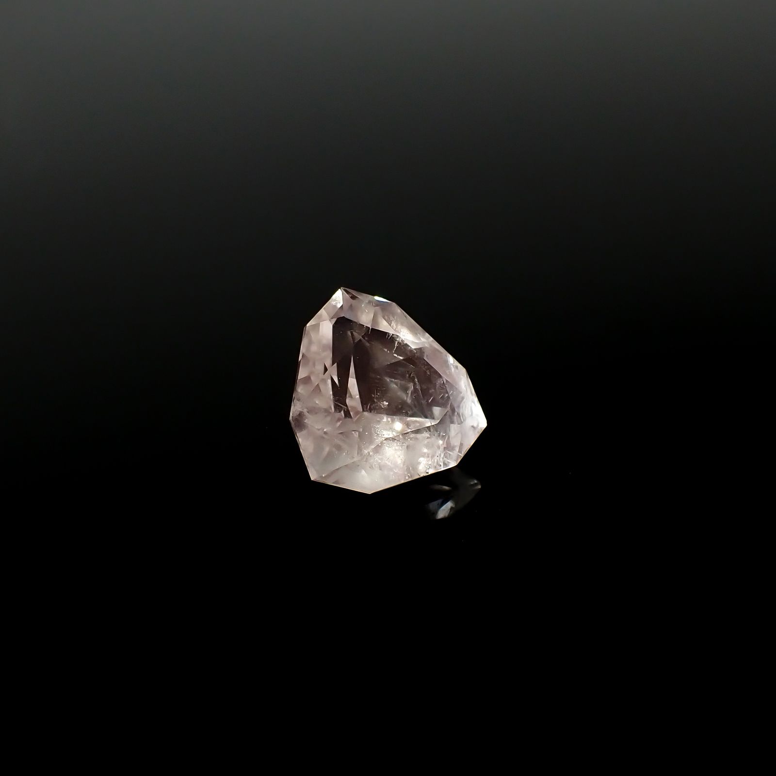 ◇カスタムカット◇ピンクエンジェルラダー マダガスカル産 4.71ct[240125431]11.2x11.1mm前後