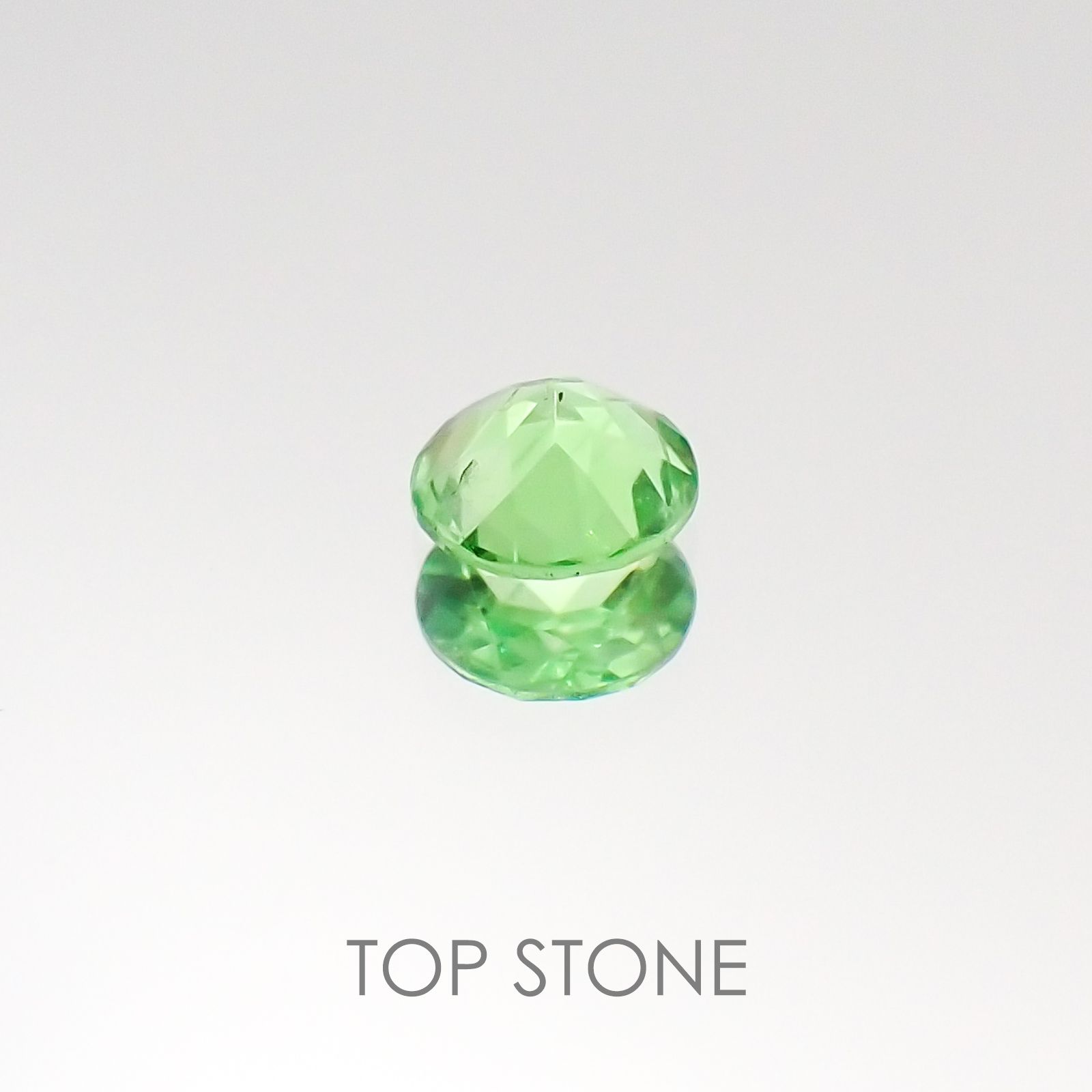 ミントガーネット タンザニア産 ルース 0.25ct[5518]4×4mm前後