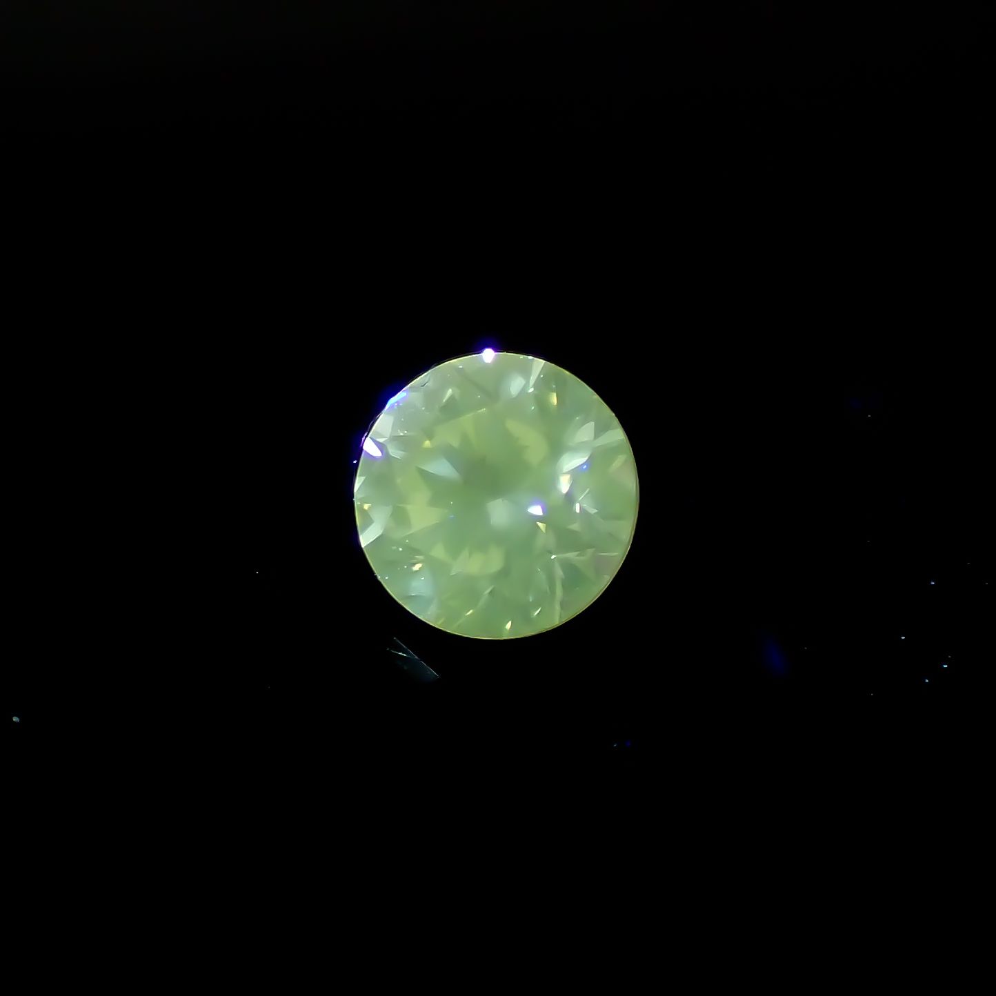 シルキーダイヤモンド 0.24ct[240326632]3.7x3.7mm前後