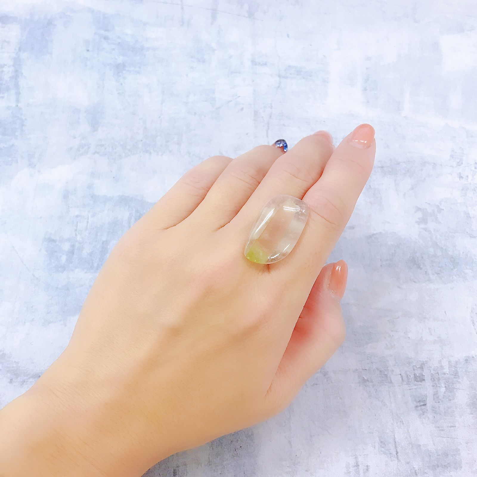 ◇フリーフォーム◇ミラクルトルマリンインクォーツ(宝石名トルマリネーテッド・クォーツ)ブラジル産 21.55ct 識別済[220917721]28.7x16mm前後