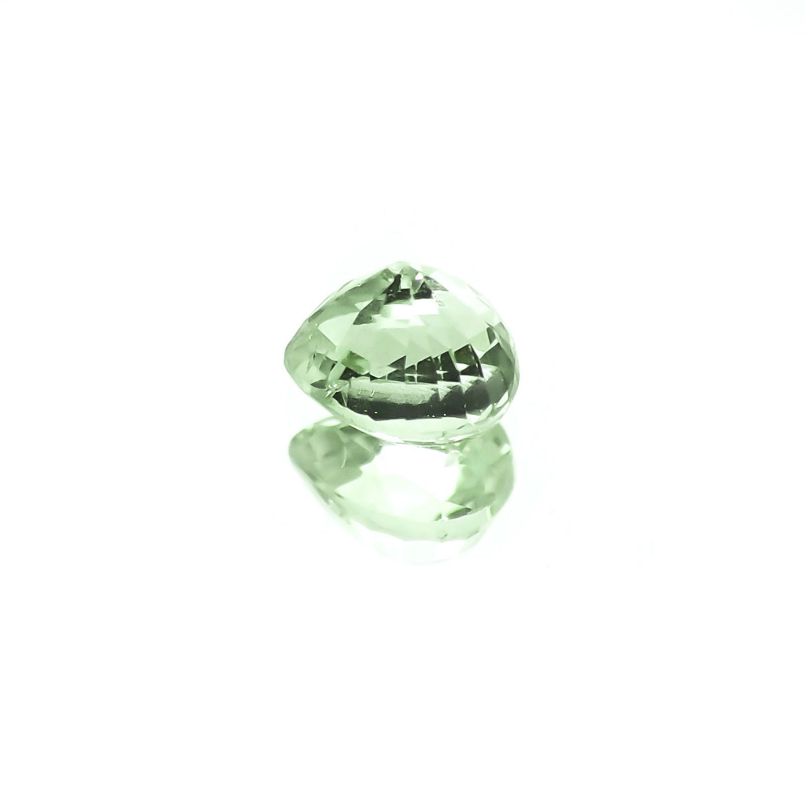 アレキサンドライト マダガスカル産 ルース 0.28ct[20117002]3.9×3.1mm前後