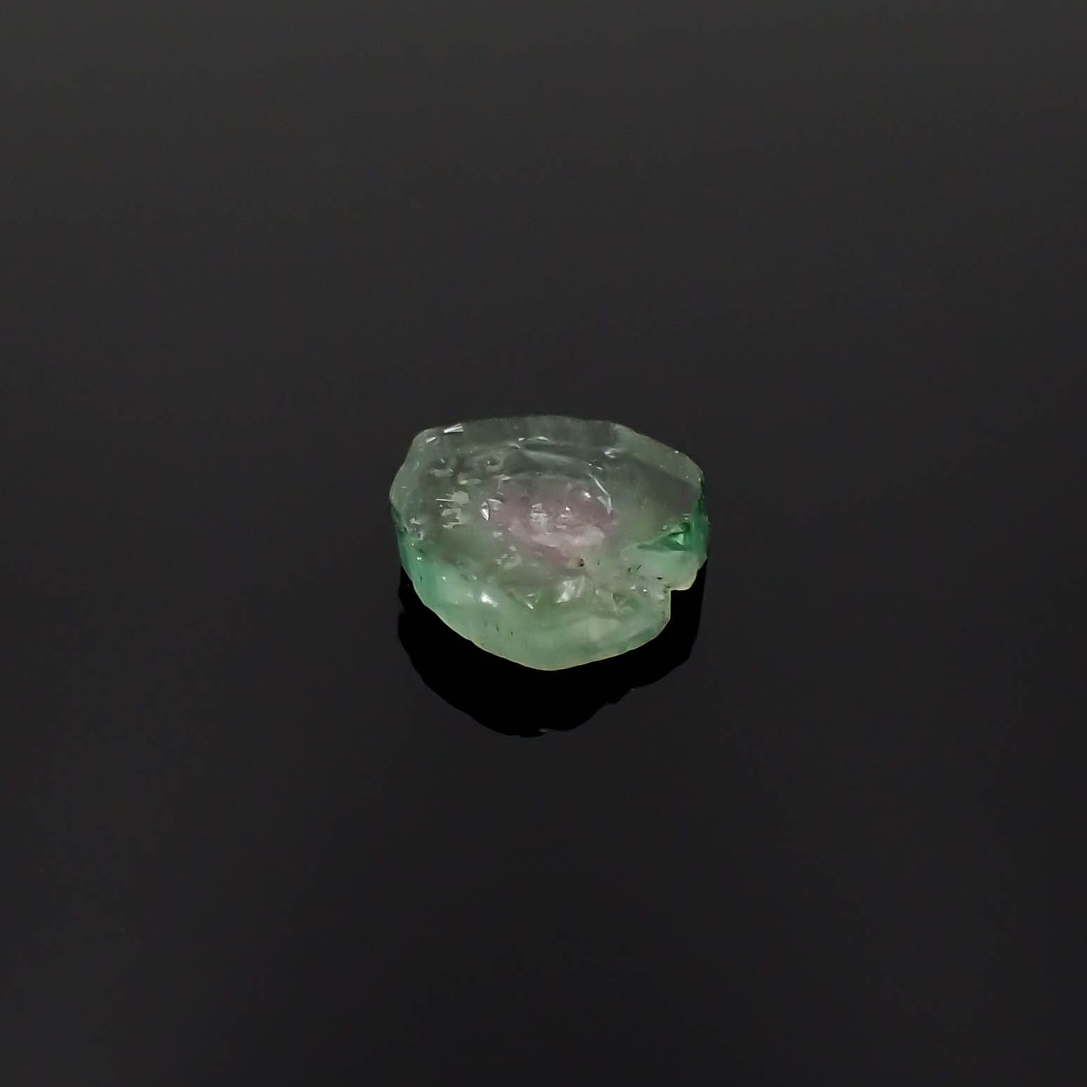 ウォーターメロントルマリン 原石スライス コンゴ民主共和国産 1.39ct[230321304]7.6x7.3mm前後