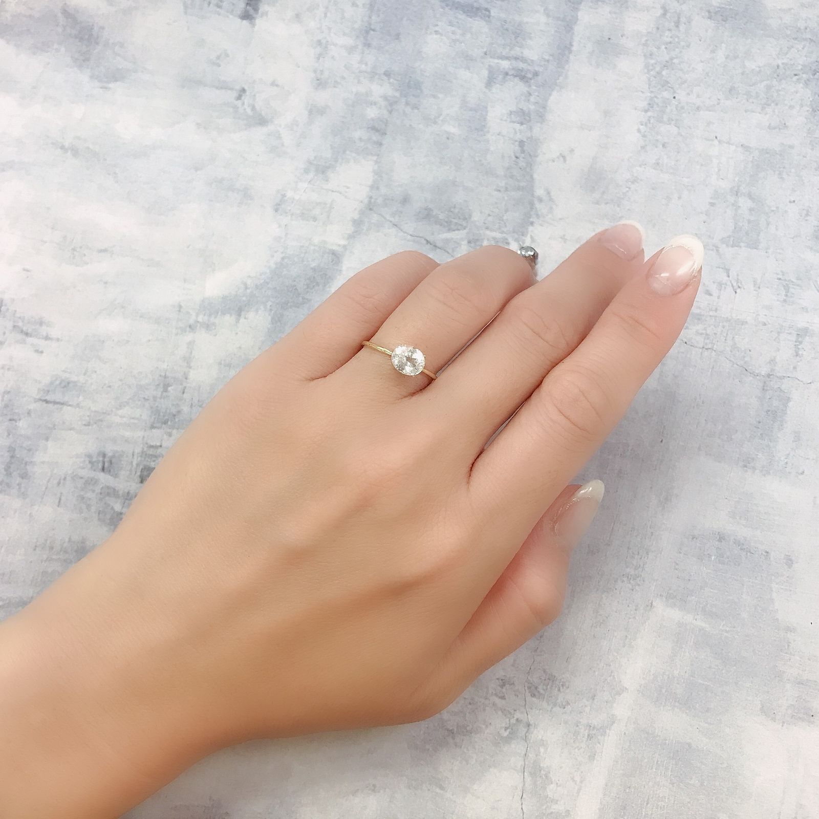フェナカイト(宝石名フェナカイト)マダガスカル産 1.11ct 識別済[220817210]7.2x5.9mm前後