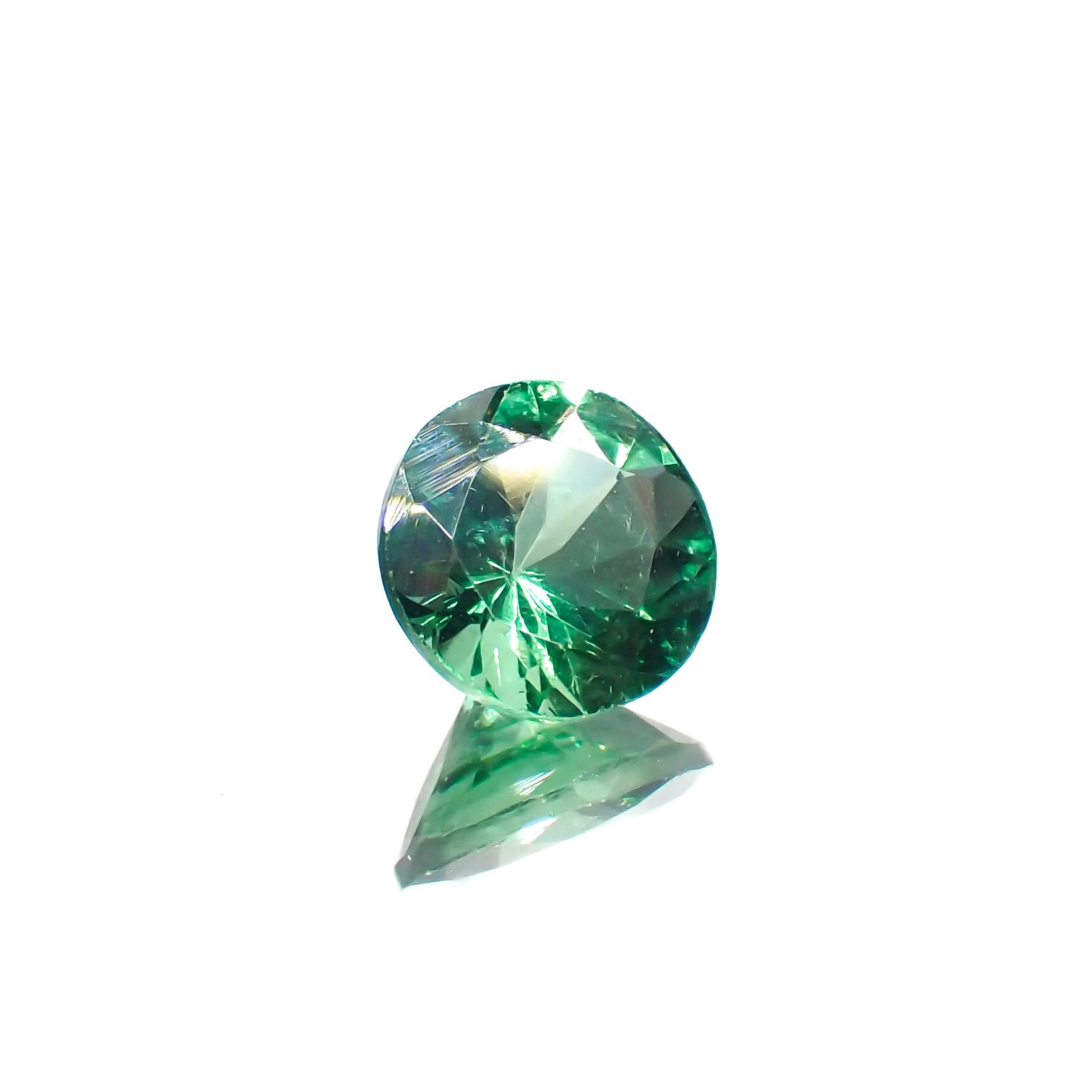 ノーブルモロキサイト マダガスカル産 0.74ct[230321367]5.7x5.7mm前後